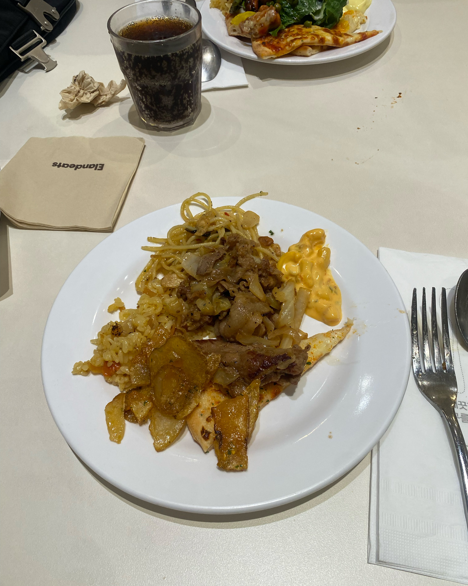 나시고랭도 있길래 바로 두그릇 먹어버림 ㅎ - 안양역 맛집 애슐리퀸즈 엔터식스 안양점