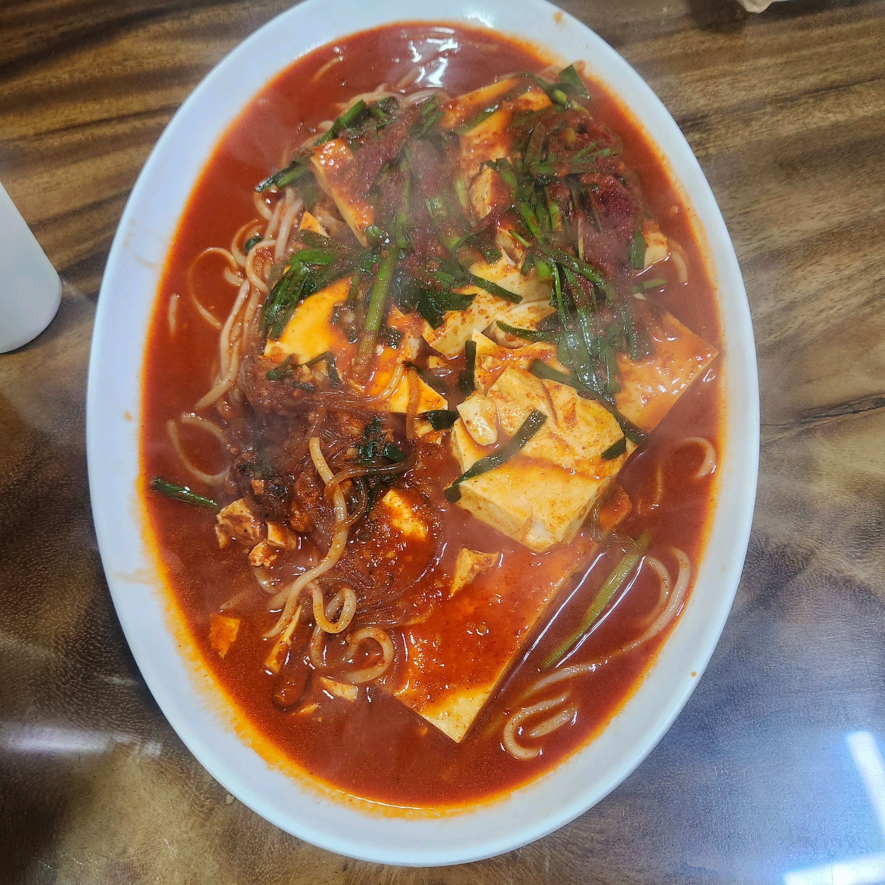 노포 분위기 내면서 막걸리 먹기 좋아요! 저는 밥을 너무 좋아해서 밥이랑 같이 먹었는데 음