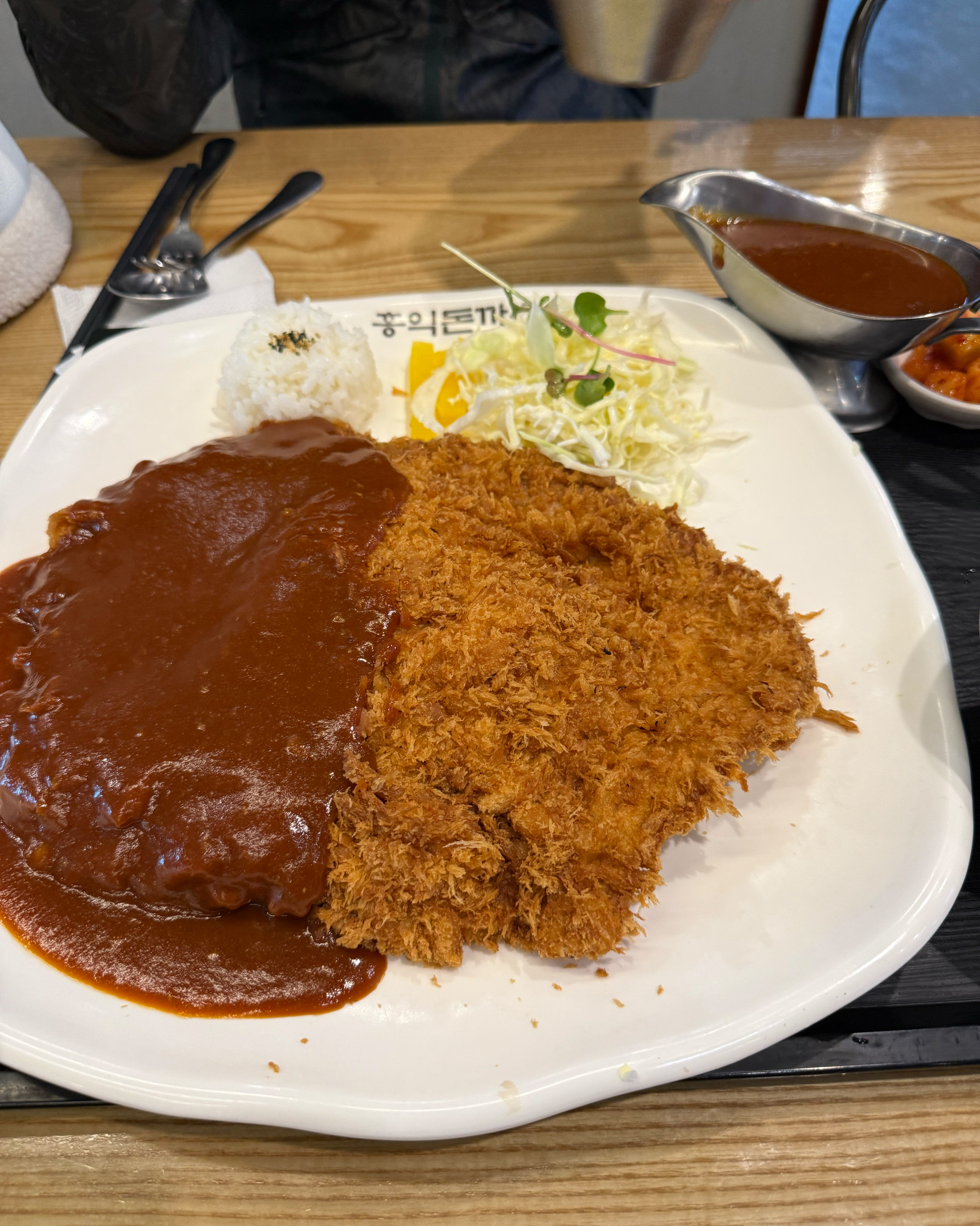 늘 순천에 올때마다 먹는 집입니다! - 순천 신대 맛집 홍익돈까스 순천점