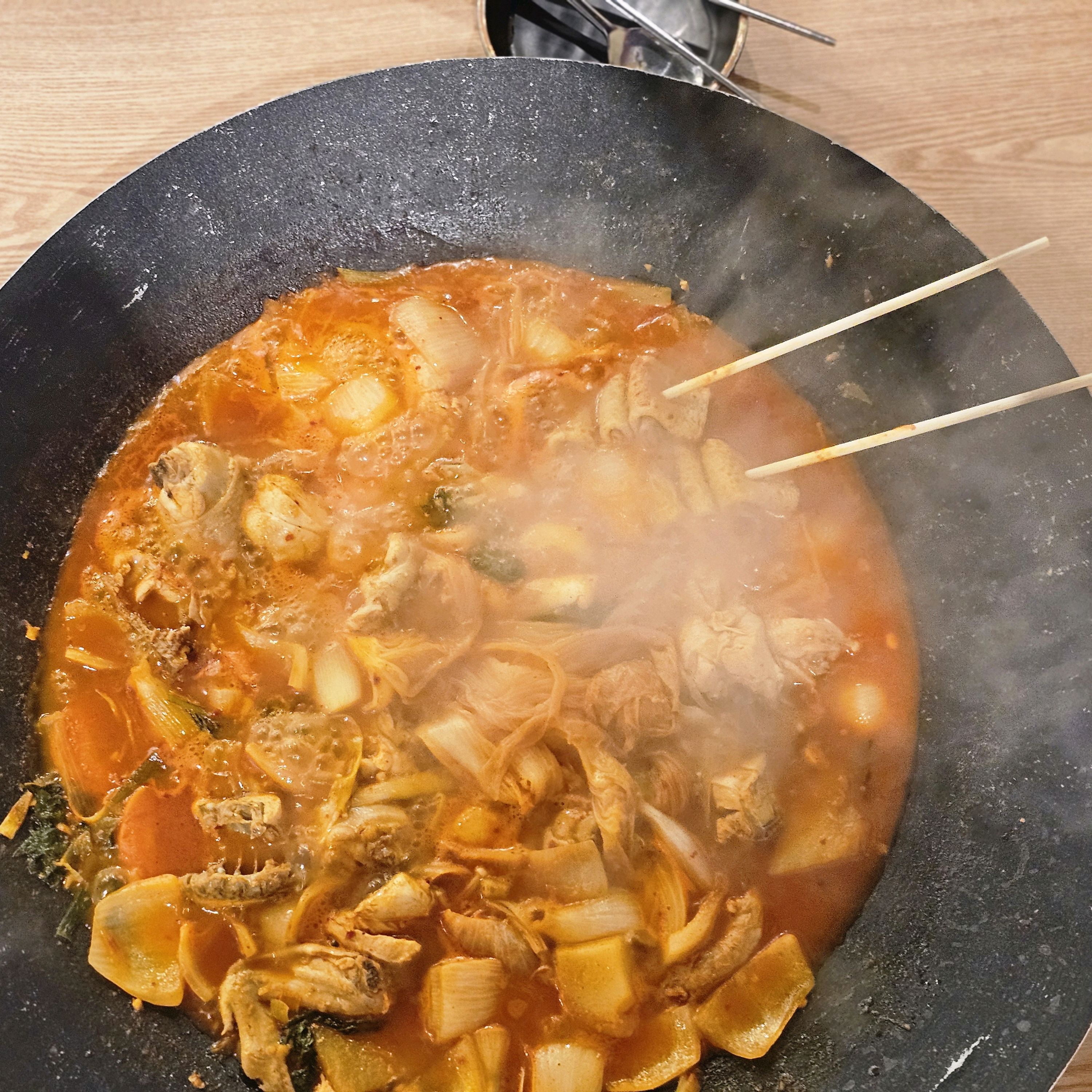 서현역 맛집 까치솥뚜껑닭도리 서현점 내돈내산 방문리뷰
