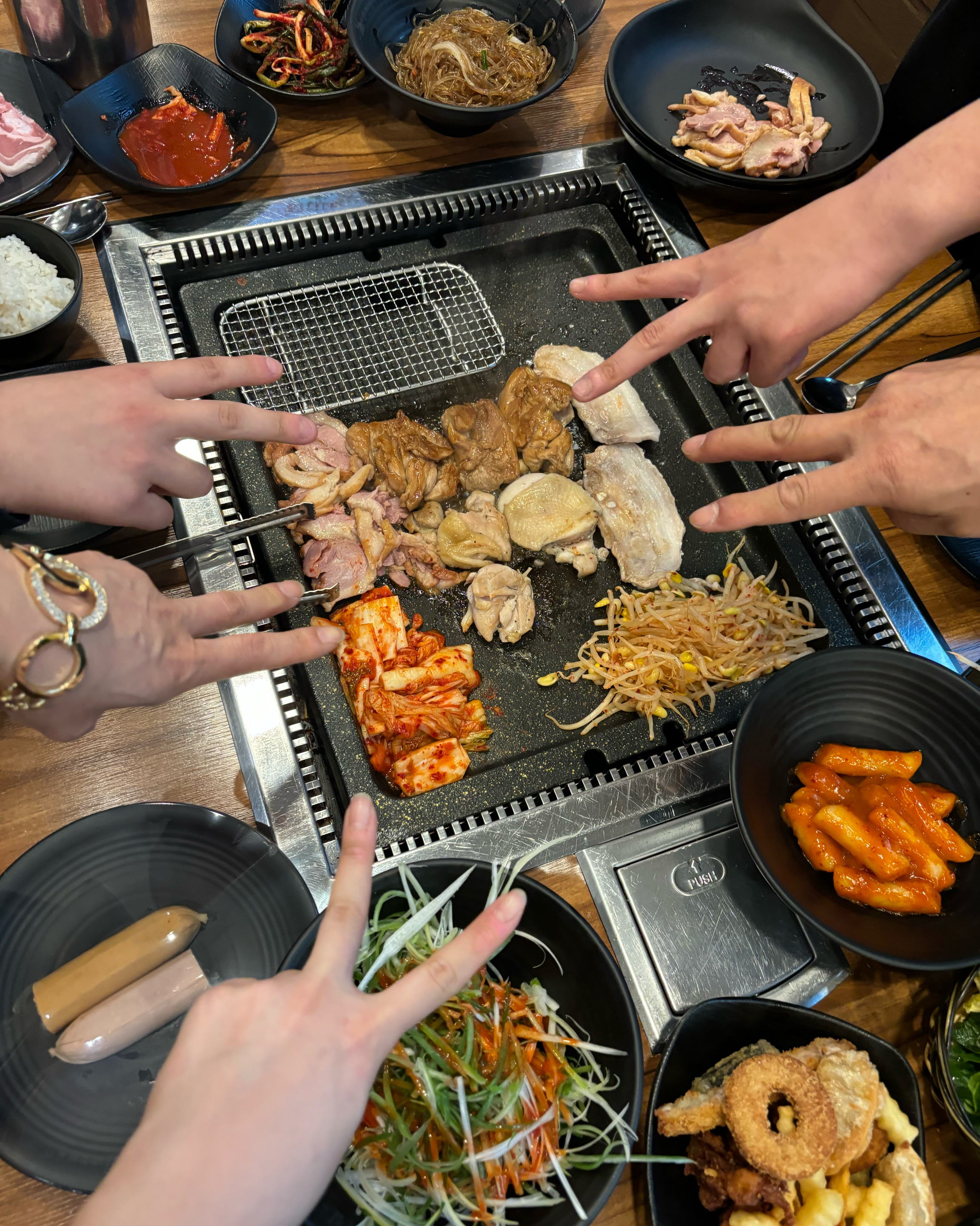 맛있어요 ㅎㅎ 가족 친구 모임 장소로 너무 좋아용 - 대전 맛집 춘천집무한닭갈비 대전둔산점