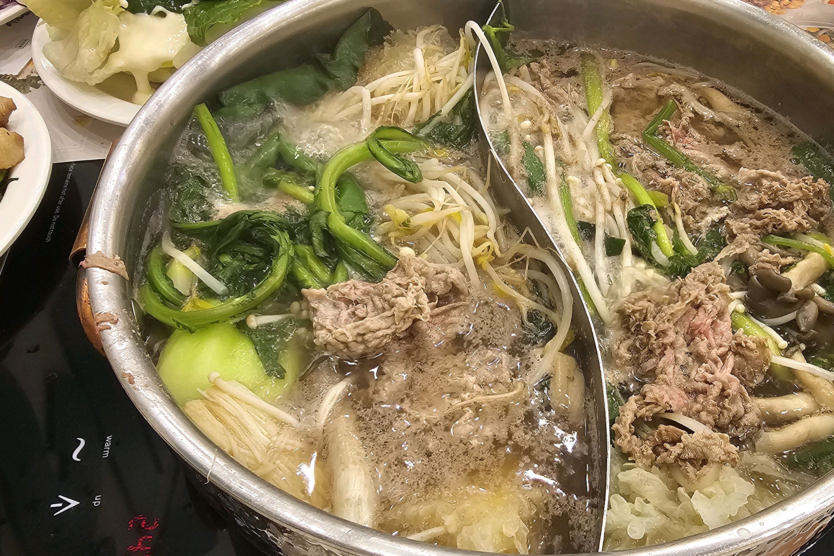 향남 샤브샤브는 여기 입니다.재료 신선하고 매장 깨끗해서 좋아요. 👍🏻 - 향남 맛집 샤브올데이 화성향남점