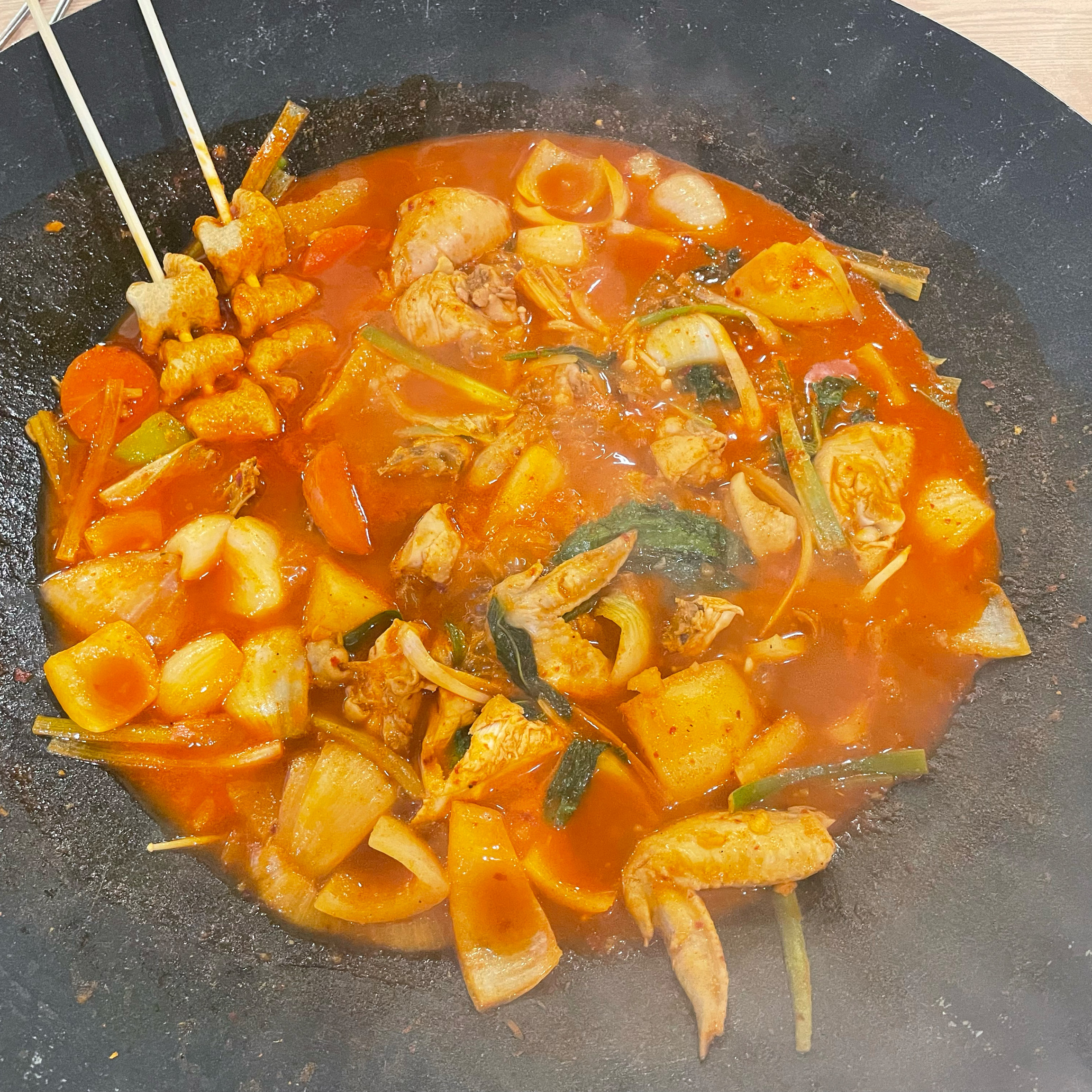 서현역 맛집 까치솥뚜껑닭도리 서현점 내돈내산 방문리뷰