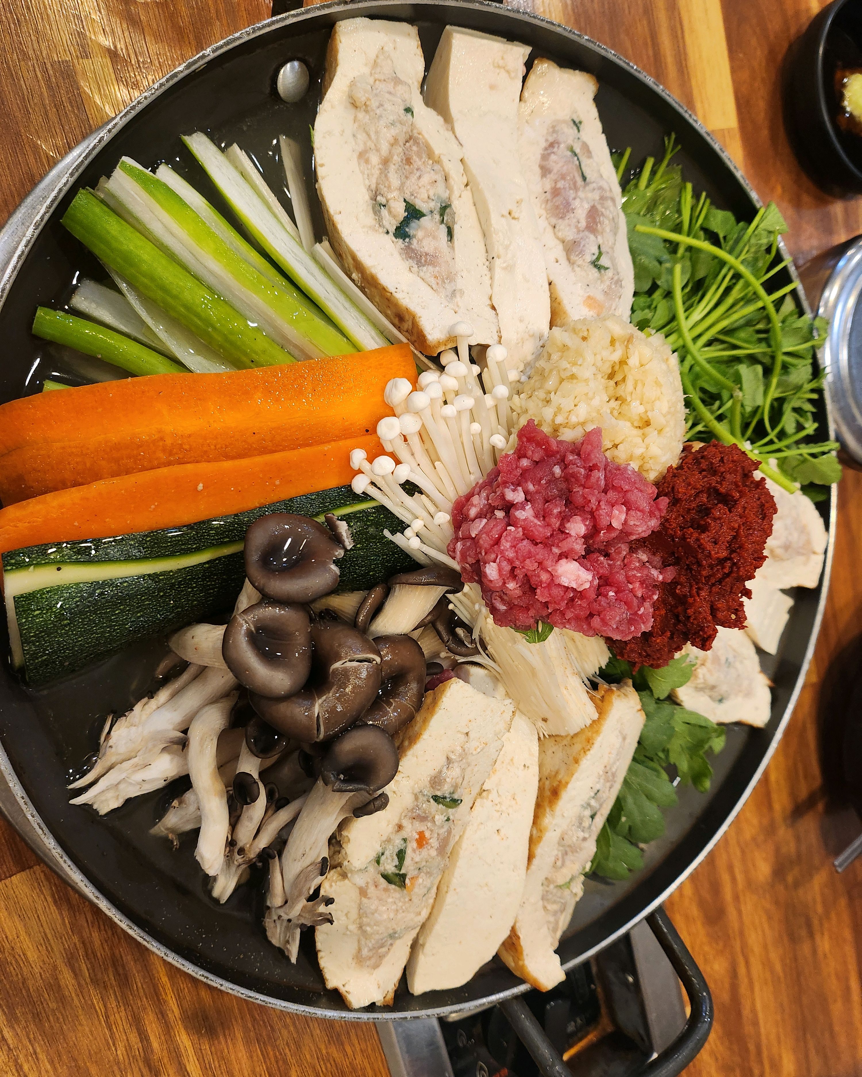 몇번째와도 항상 맛있고 친절해요~ - 대전 맛집 매봉식당 계족산본점