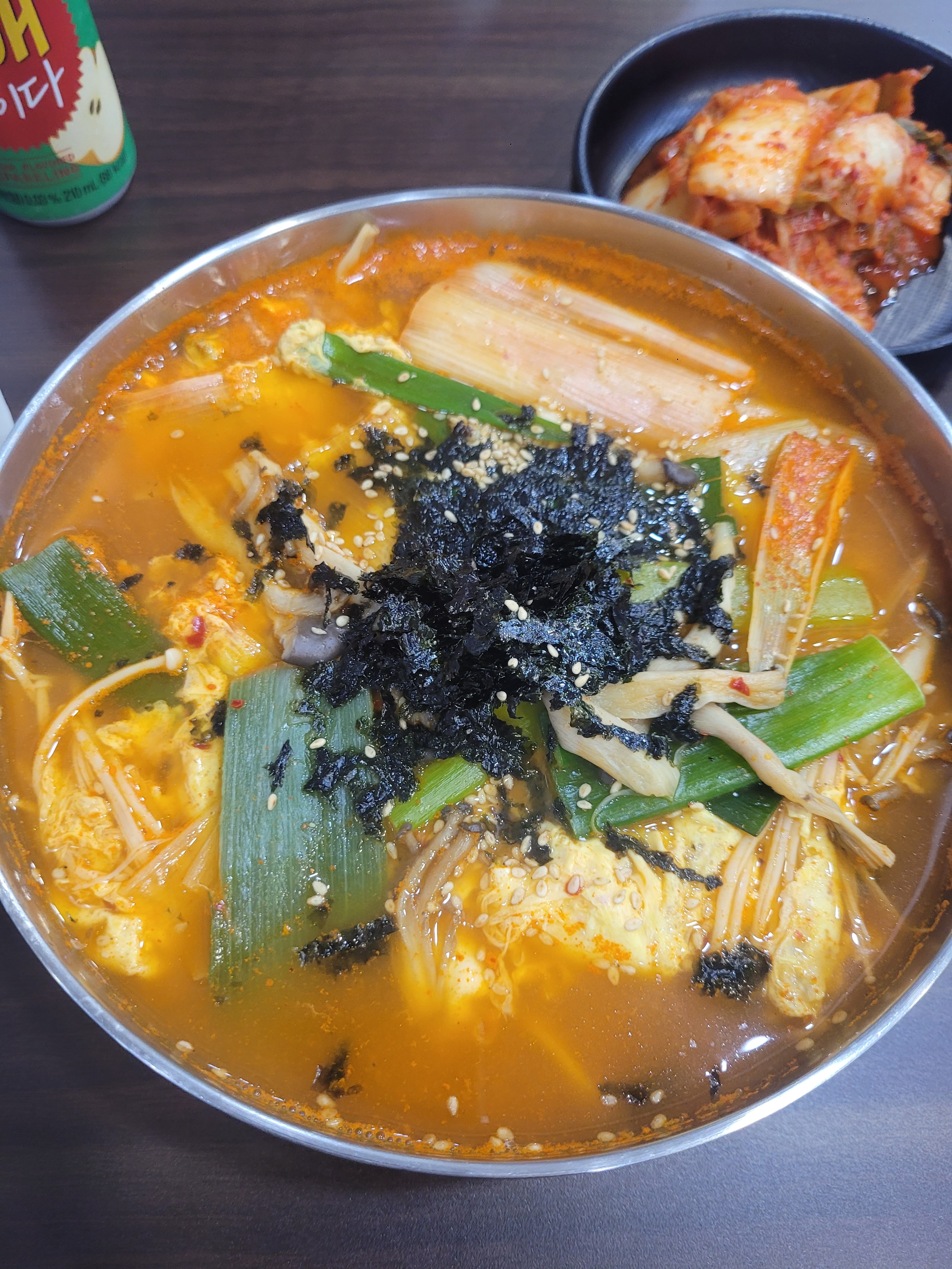 저번에는 국물이 짰는데 오늘은 간이 적당합니다. - 불당동 맛집 한결가치칼국수 본점