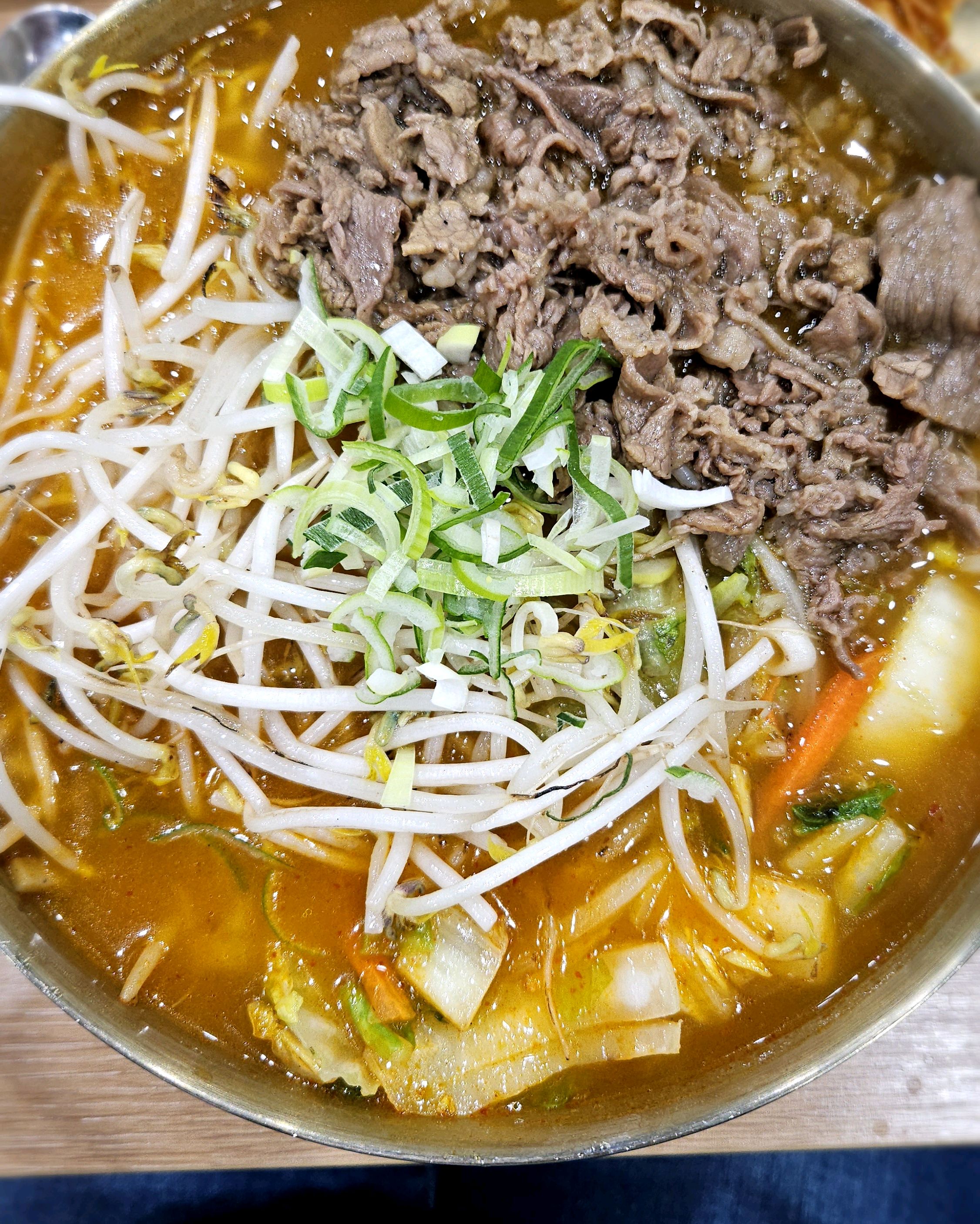 예전 조원동에서 먹어보고 맛있어서 - 권선동 맛집 청춘면가 수원시청역점