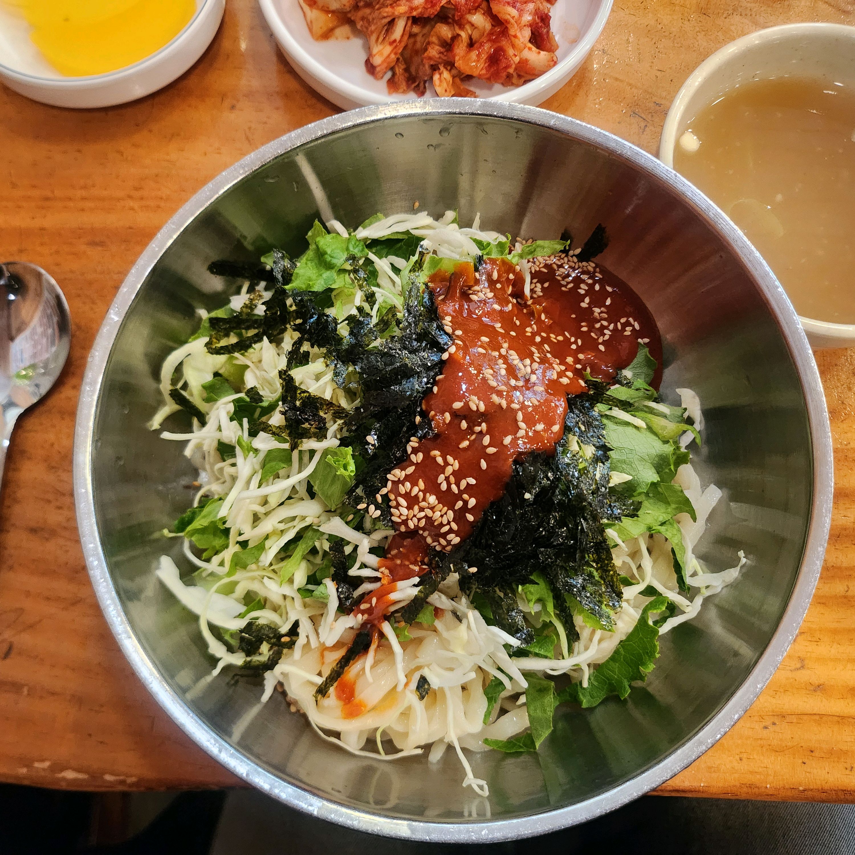 면발이 쫄깃! 맛있어요~~^^ - 대전 맛집 김화칼국수