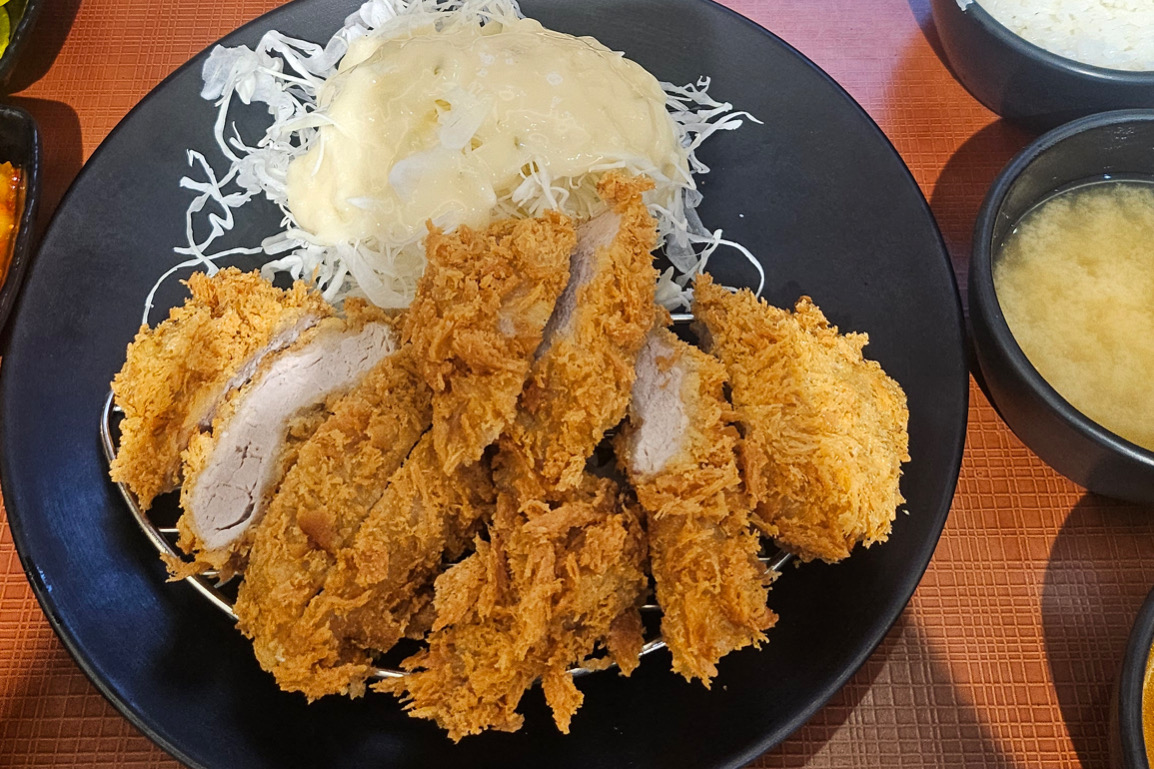 1.물 셀프 - 제주 맛집 연돈