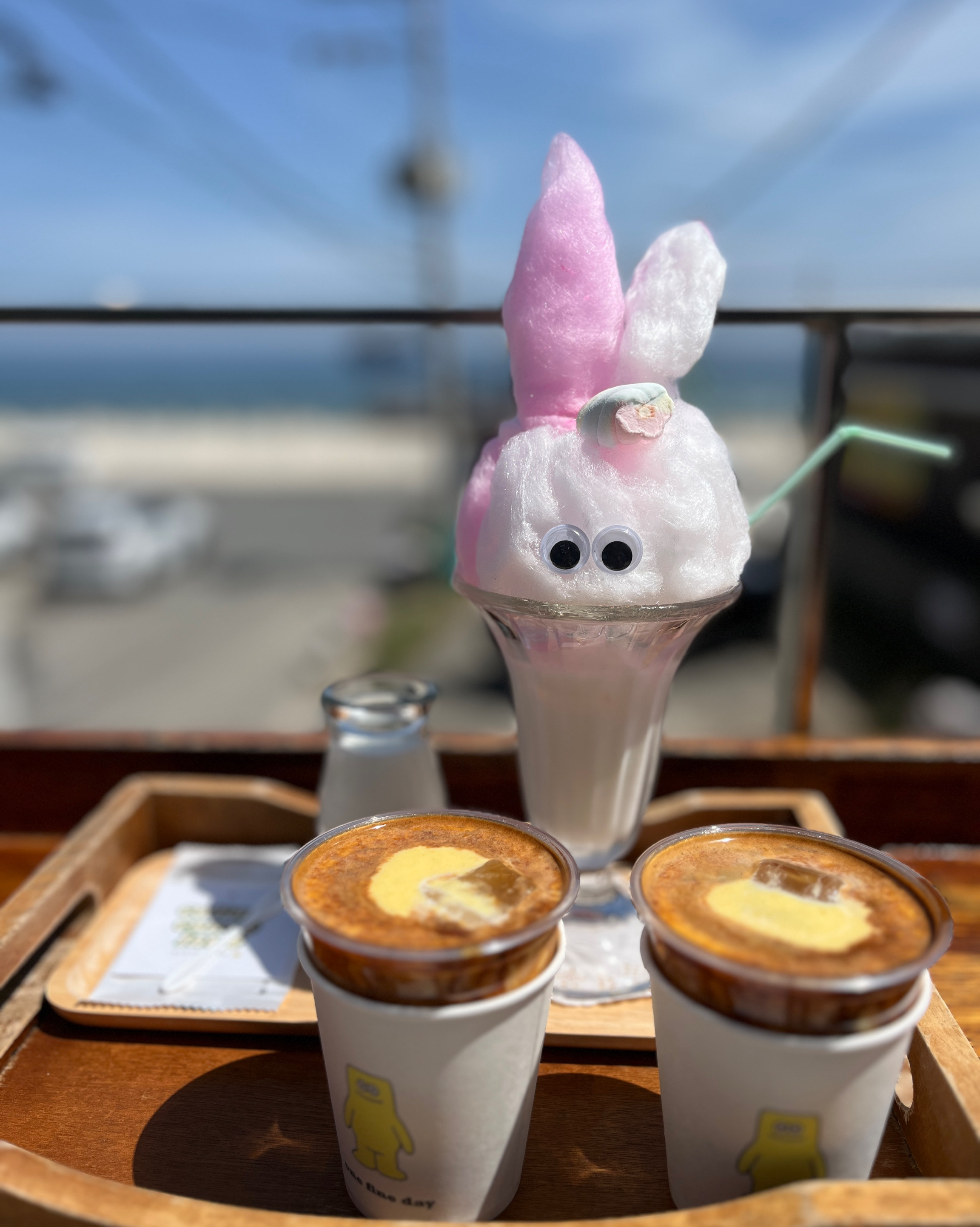 속초여행중에 방문했습니다. - 아바이마을 맛집 어느멋진날카페