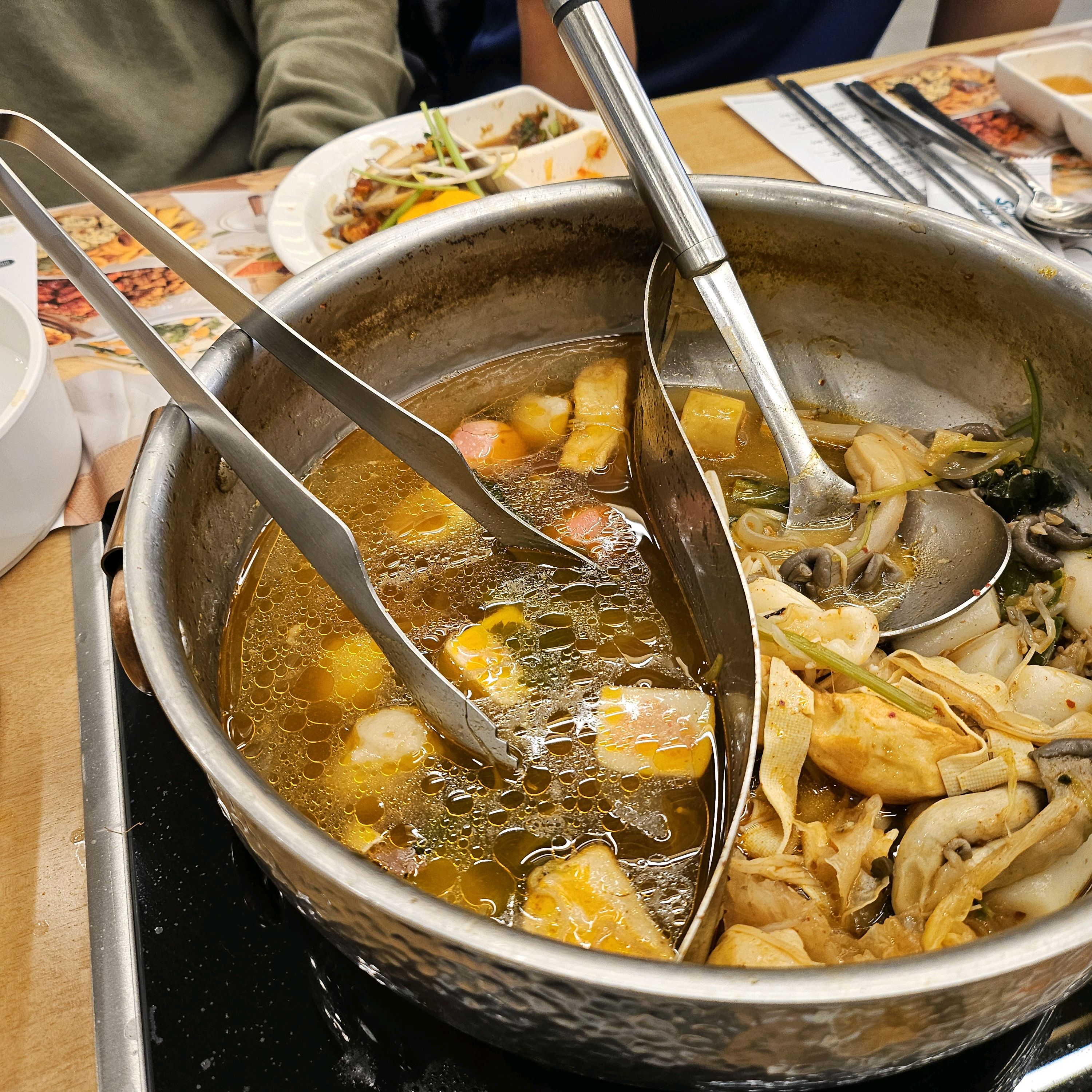 샤브샤브뿐만 아니라 월남쌈 사이드메뉴까지 즐길 수 있어서 가성비 좋아요 ! - 강릉 송정동 맛집 샤브올데이 강릉송정점