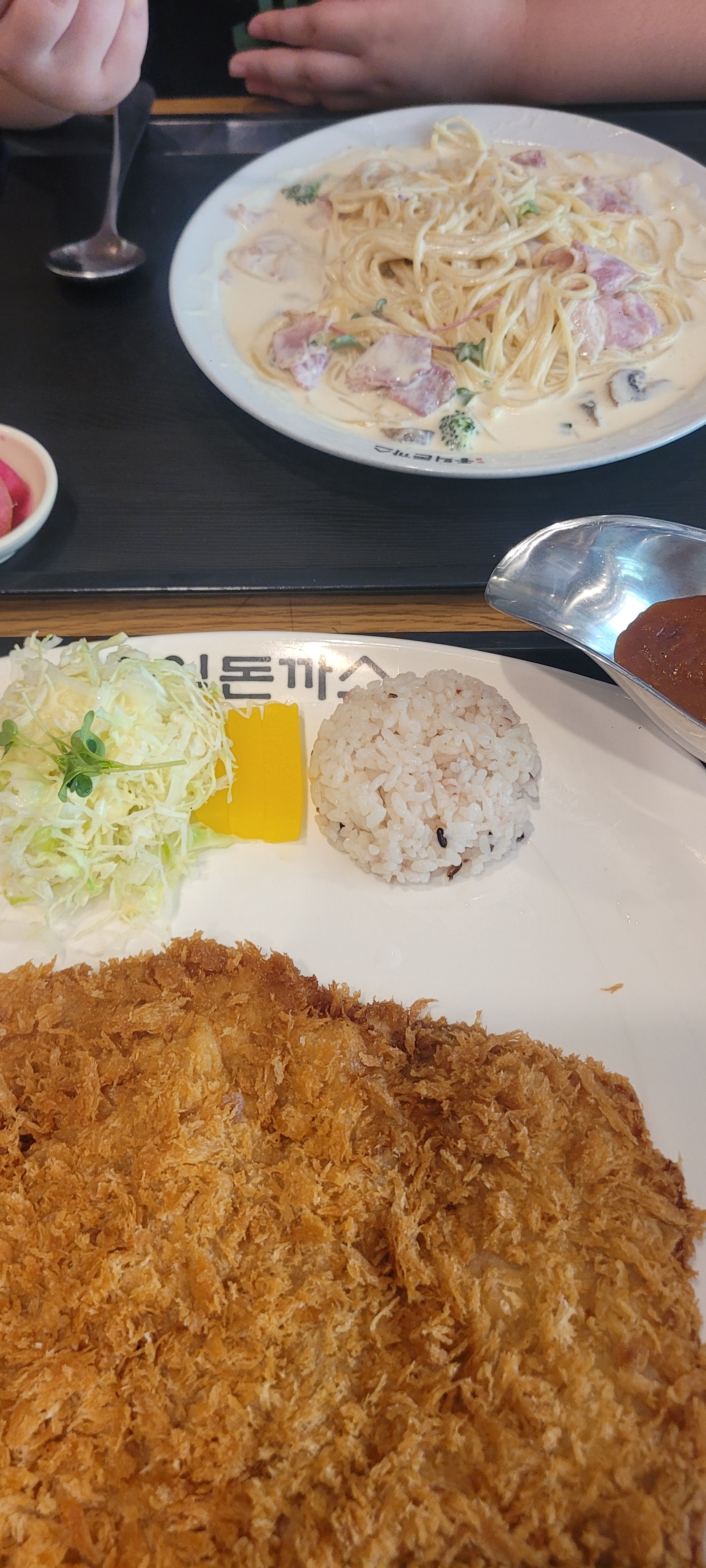 요청사항 잘 들어 주시고 친절 하시네요~ - 구미 구평동 맛집 홍익돈까스 구미구평점