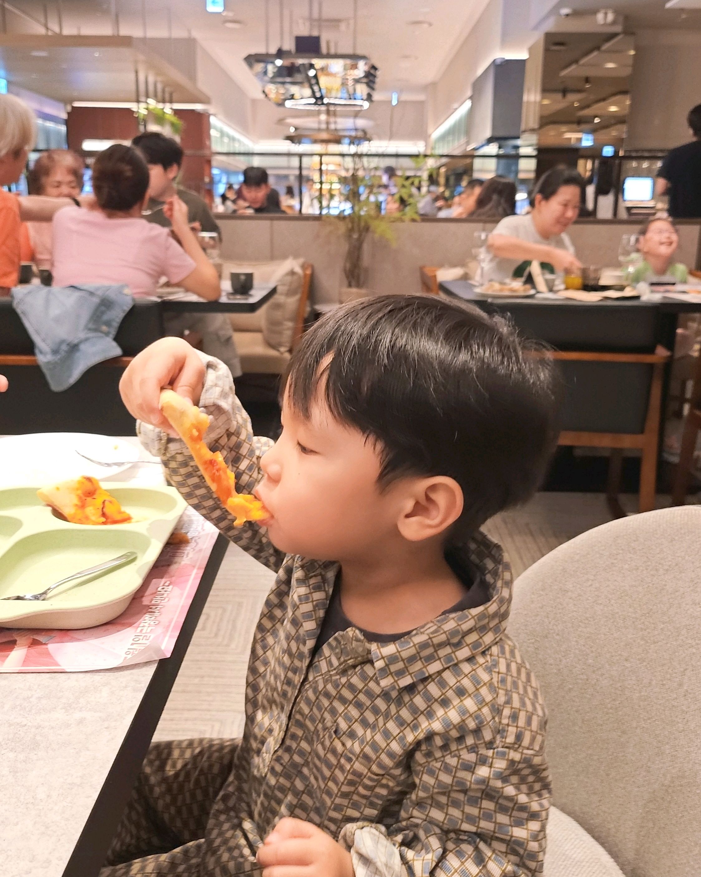 애들아빠 생일기념으로 다같이 왔는데 - 동탄역 맛집 빕스 동탄롯데백화점점