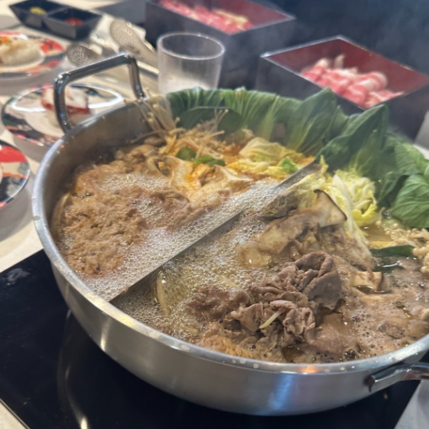 친구랑 오랜만에 만나 정말 배터지게 먹고 왔어요 ㅋㅋ - 동성로 맛집 샤브야키 동성로점