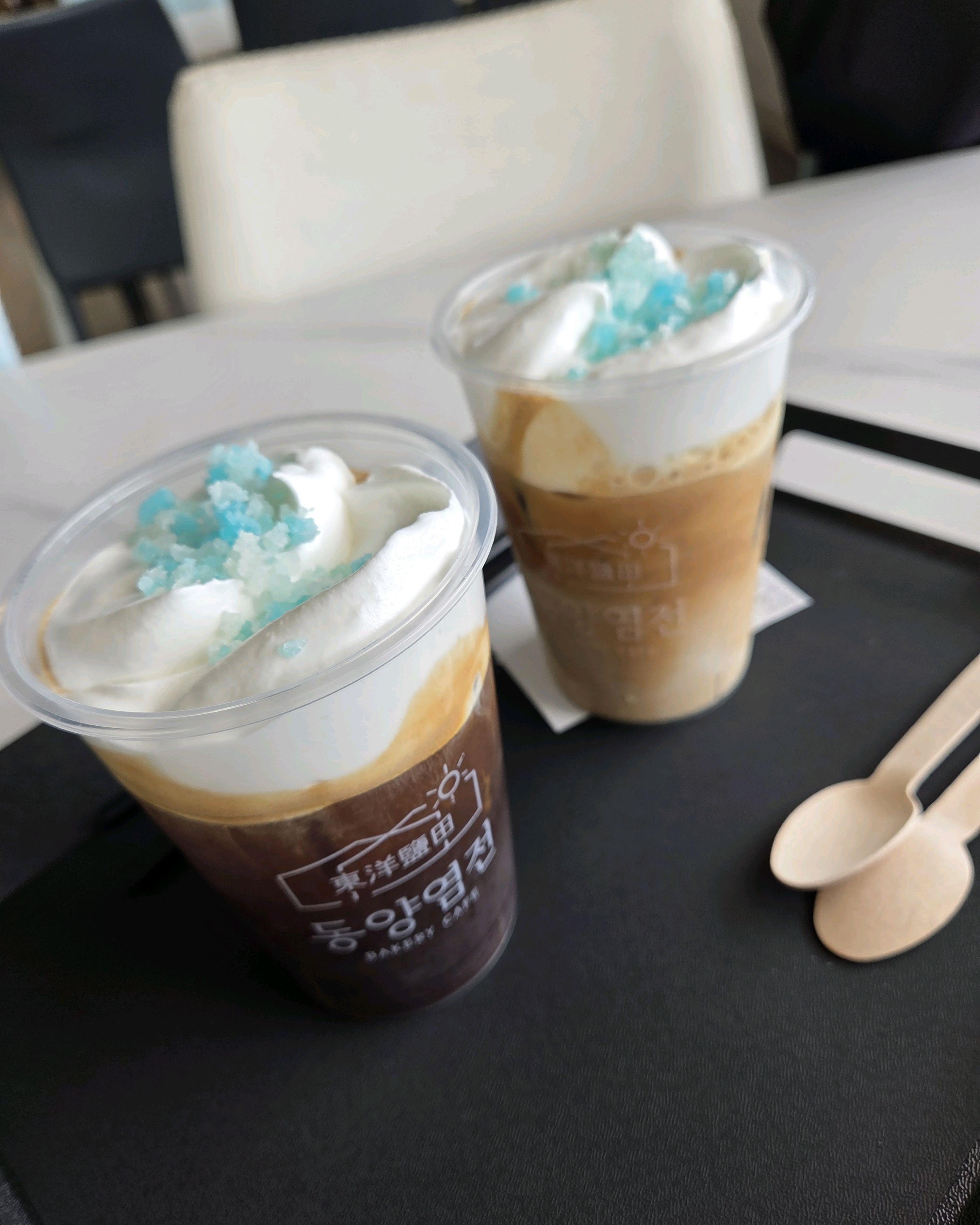 커피 맛있고 특히 라떼 좋아요~~ - 인천 맛집 동양염전베이커리카페