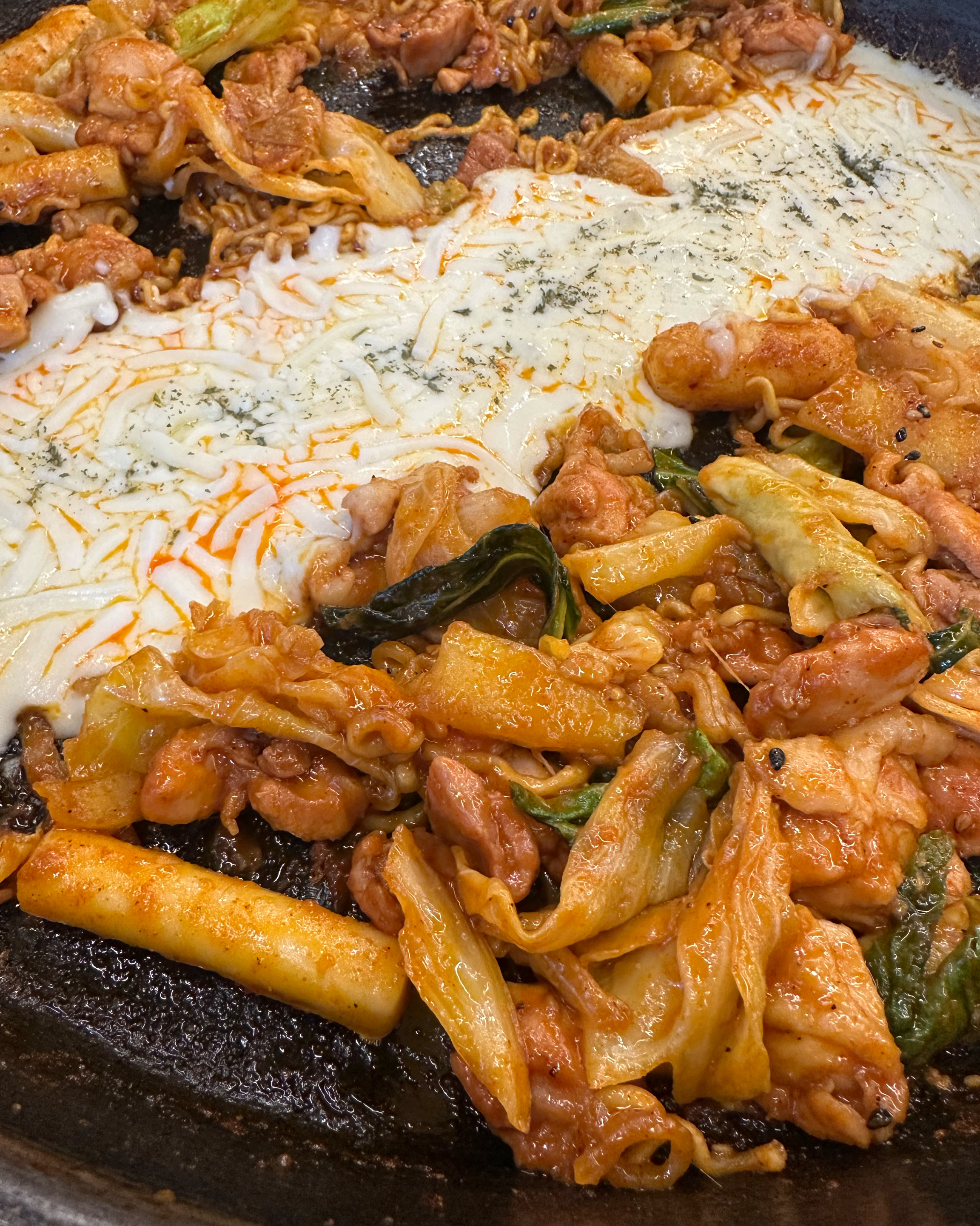 진짜 너무 맛있어요..🥲🥲 - 불당동 맛집 최고닭갈비