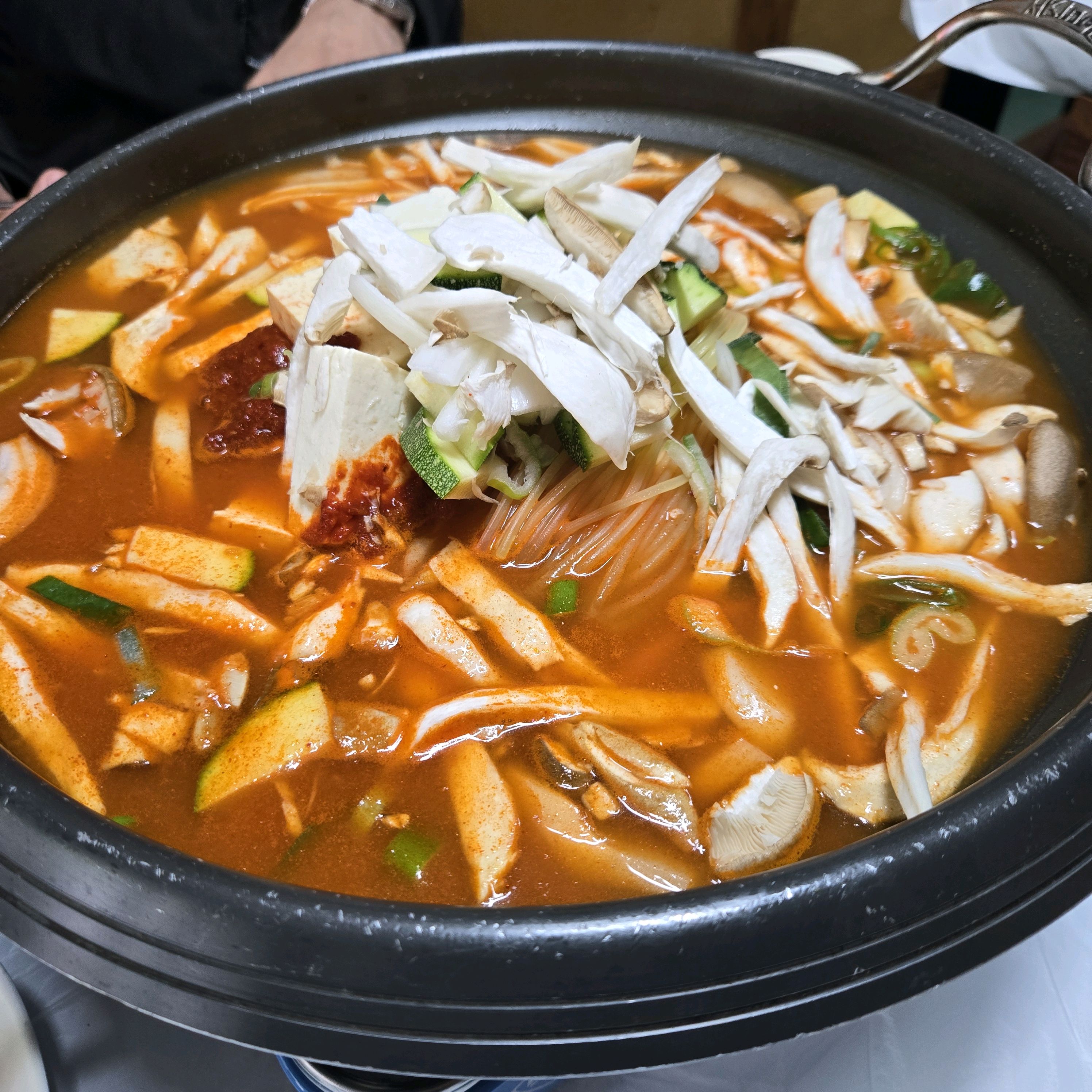 강릉 가게 되면 꼭 들르는 집입니다. - 경포대 맛집 고향산천초당순두부