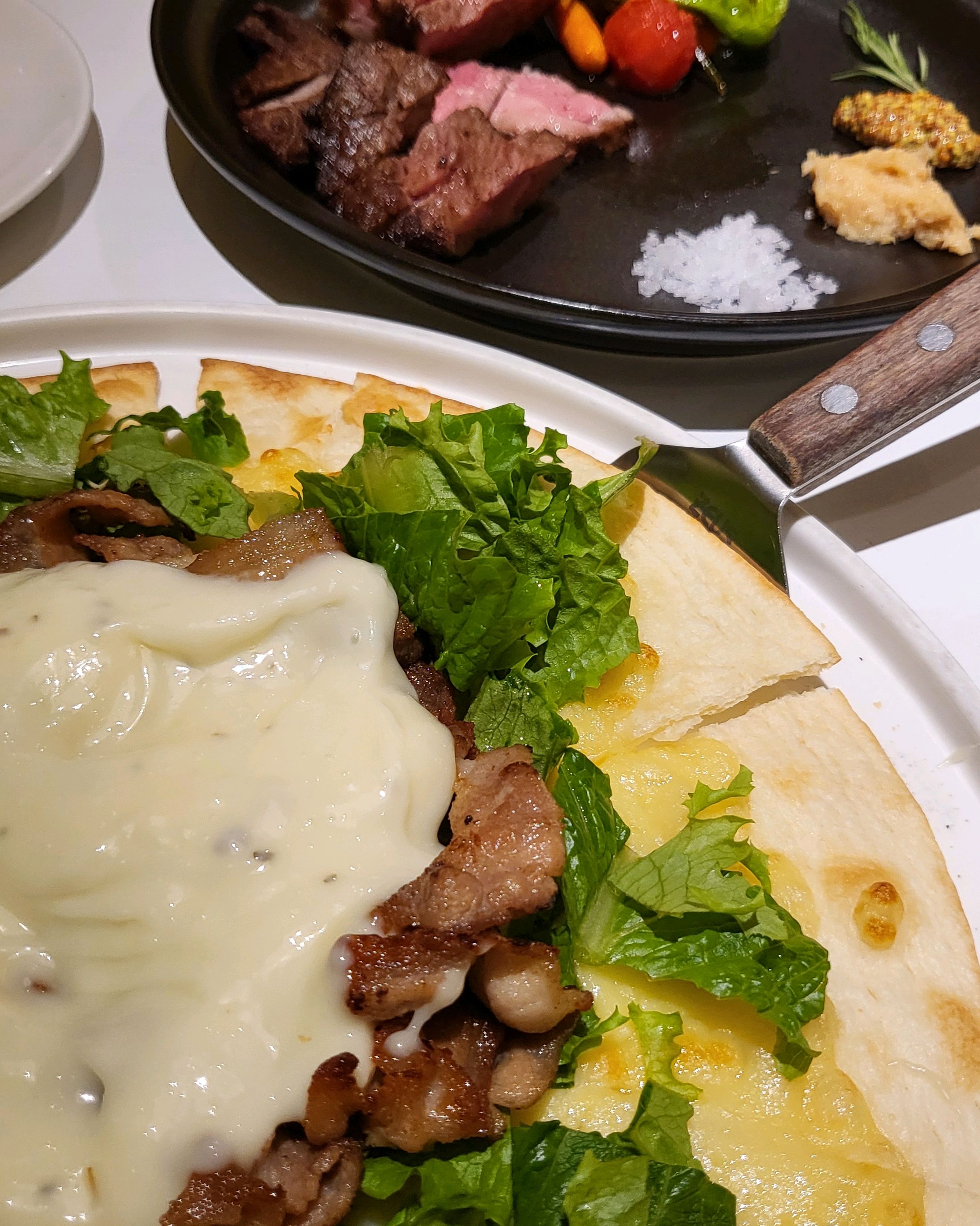 세트메뉴 구성이 좋고 아이랑 먹기에도 맵지않아 좋아요. - 안양 맛집 뽁식당 범계점