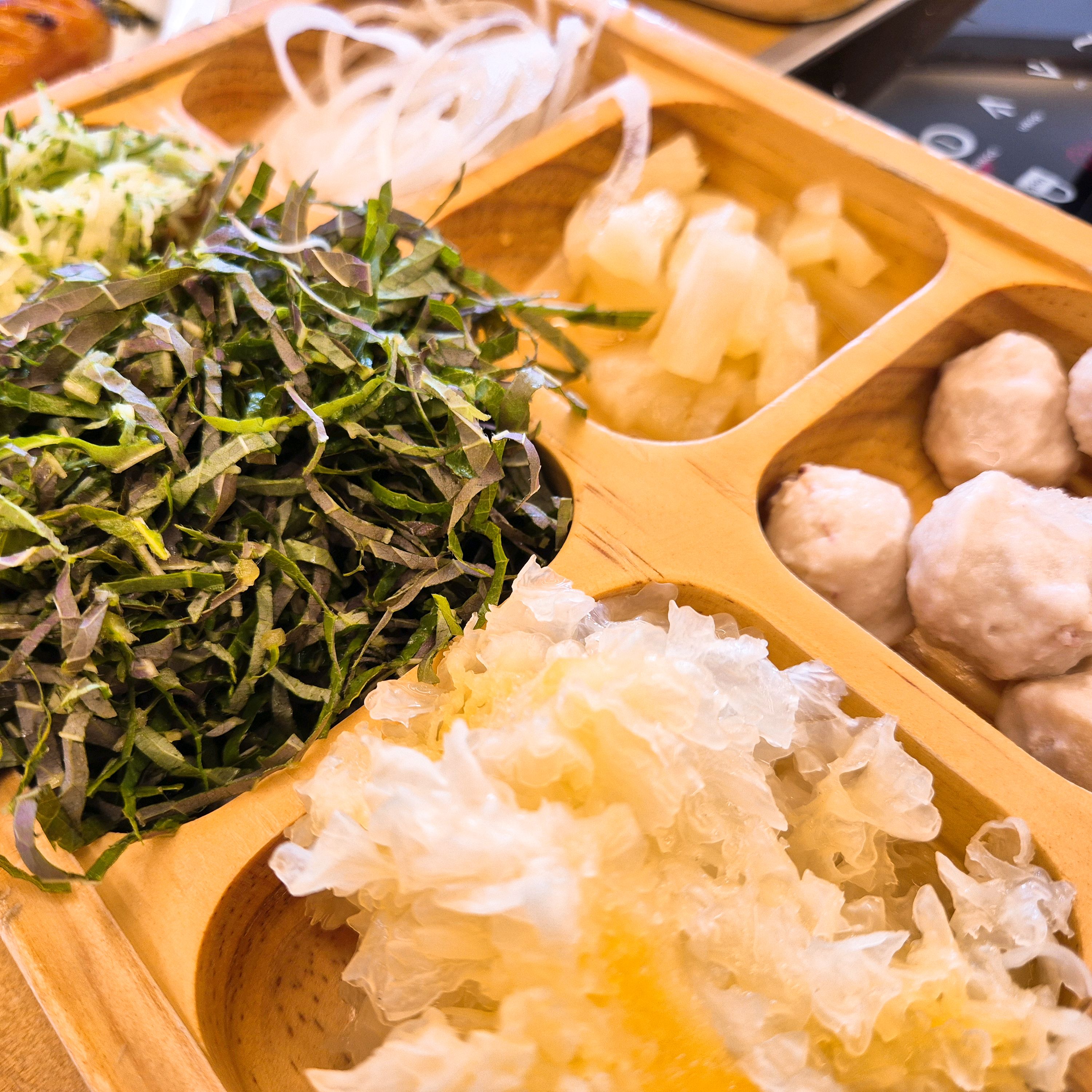 핑크 파스타가 궁금해서 갔는데, 되게 특이한 맛이었습니다 - 창원 중동 맛집 샤브올데이 창원의창점