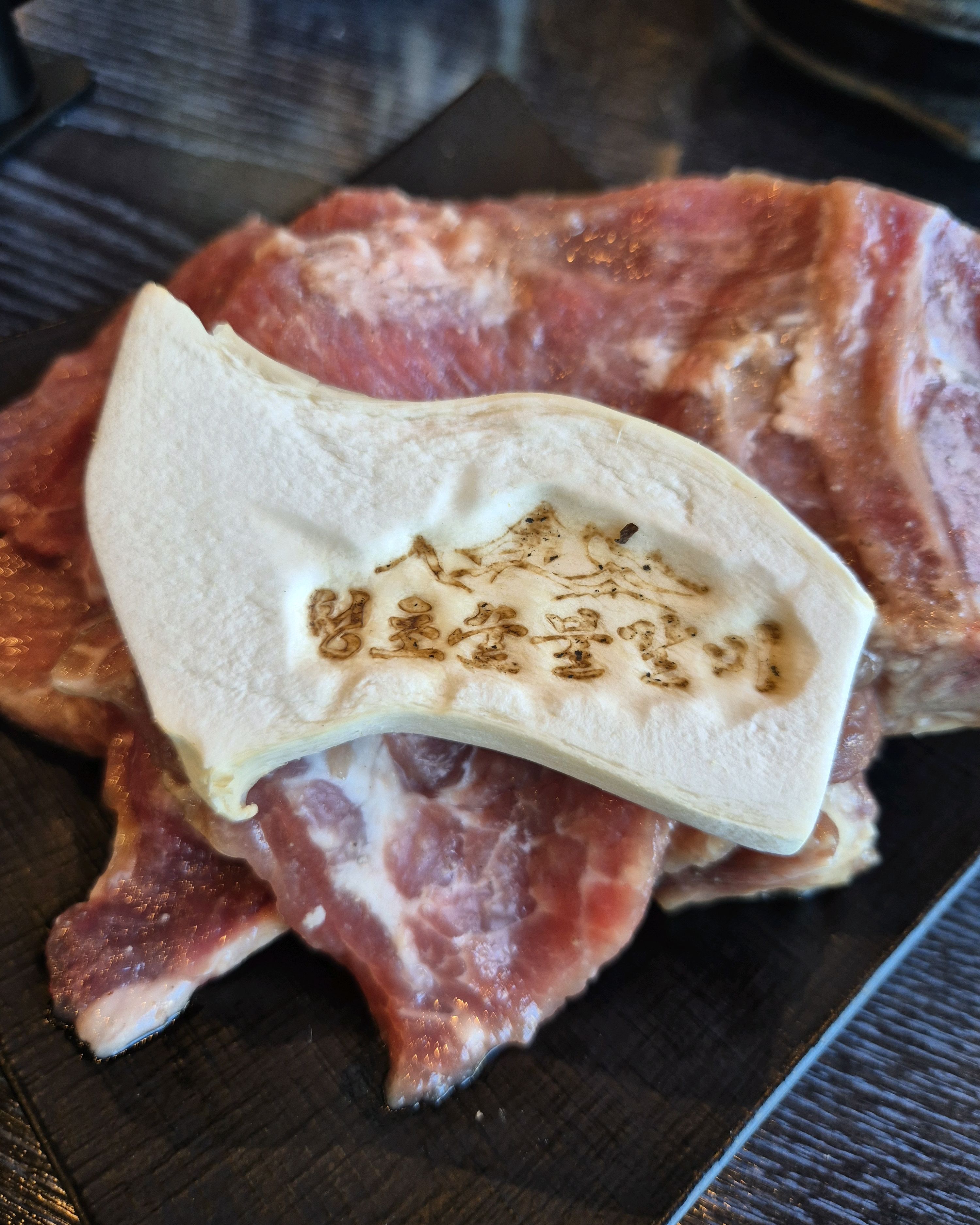 속초 고기 맛집인 #청초숯불갈비는 매장이 넓어서 가족, 친구, 단체 모임 시 좋을 거 같