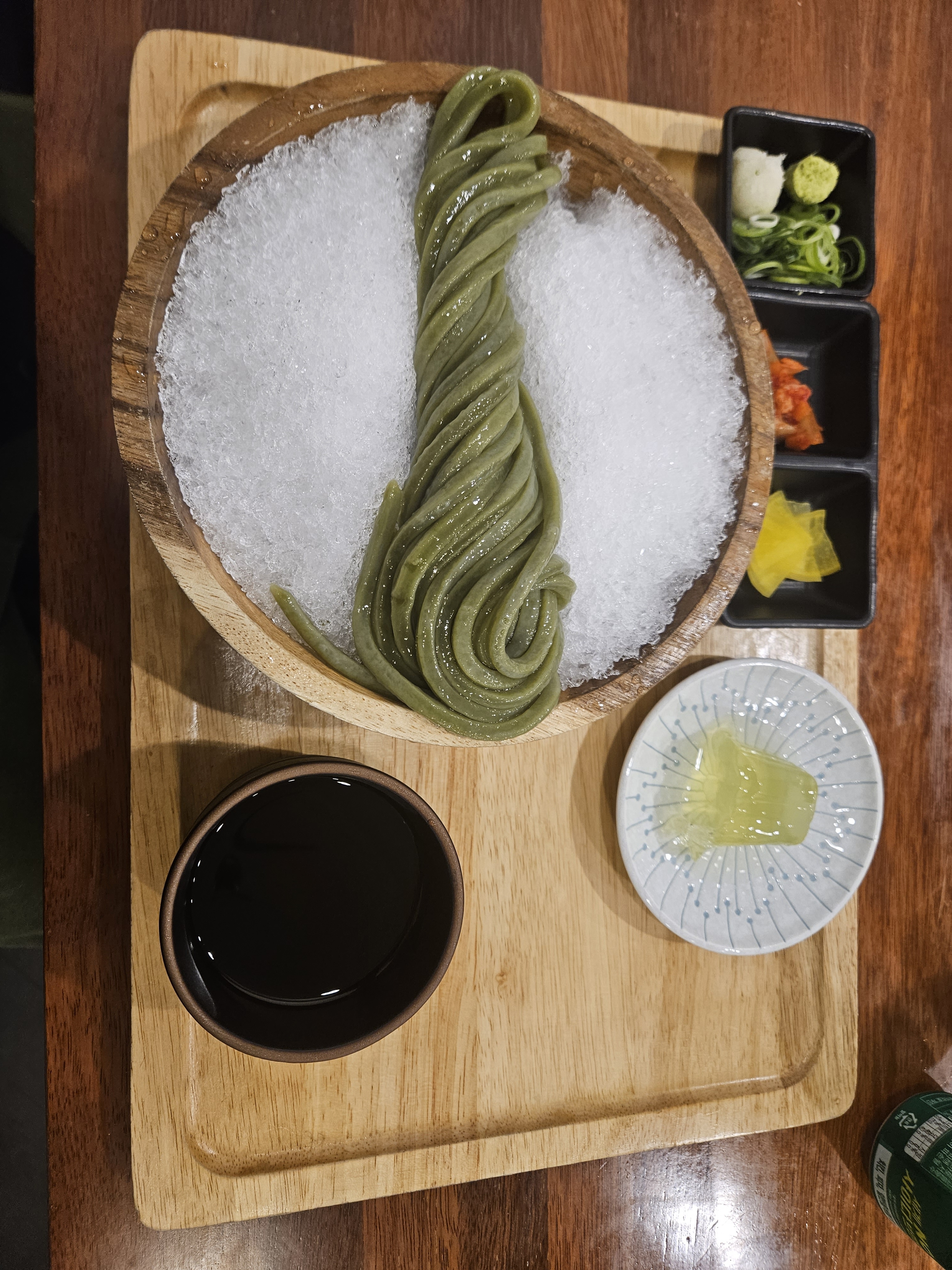 직원분 친절하시고 자루우동 먹었는데 - 제주 맛집 한라미담우동