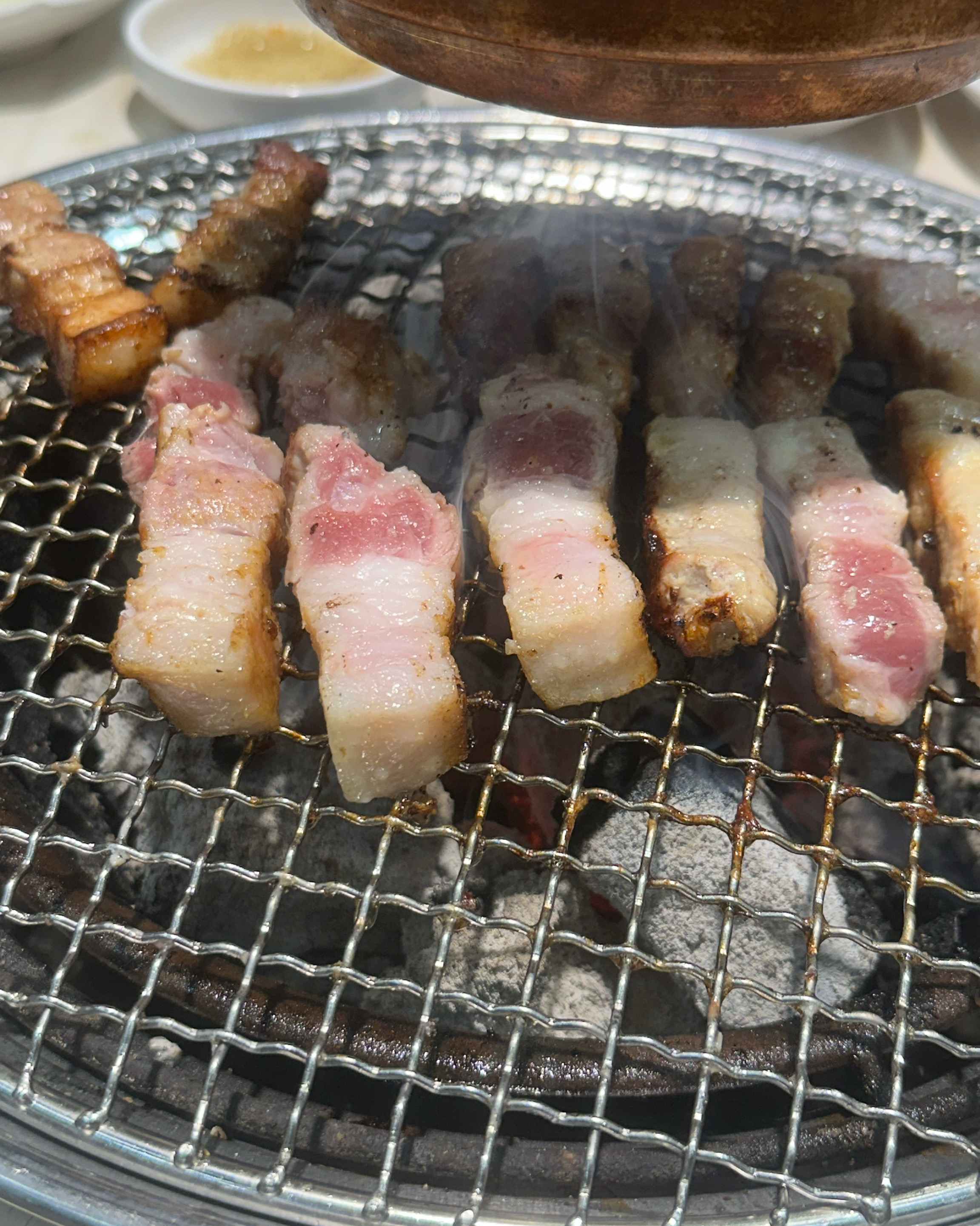 고기가 질이 좋고 맛있고 깨끗해요 - 정왕역 맛집 명륜진사갈비 시흥정왕점