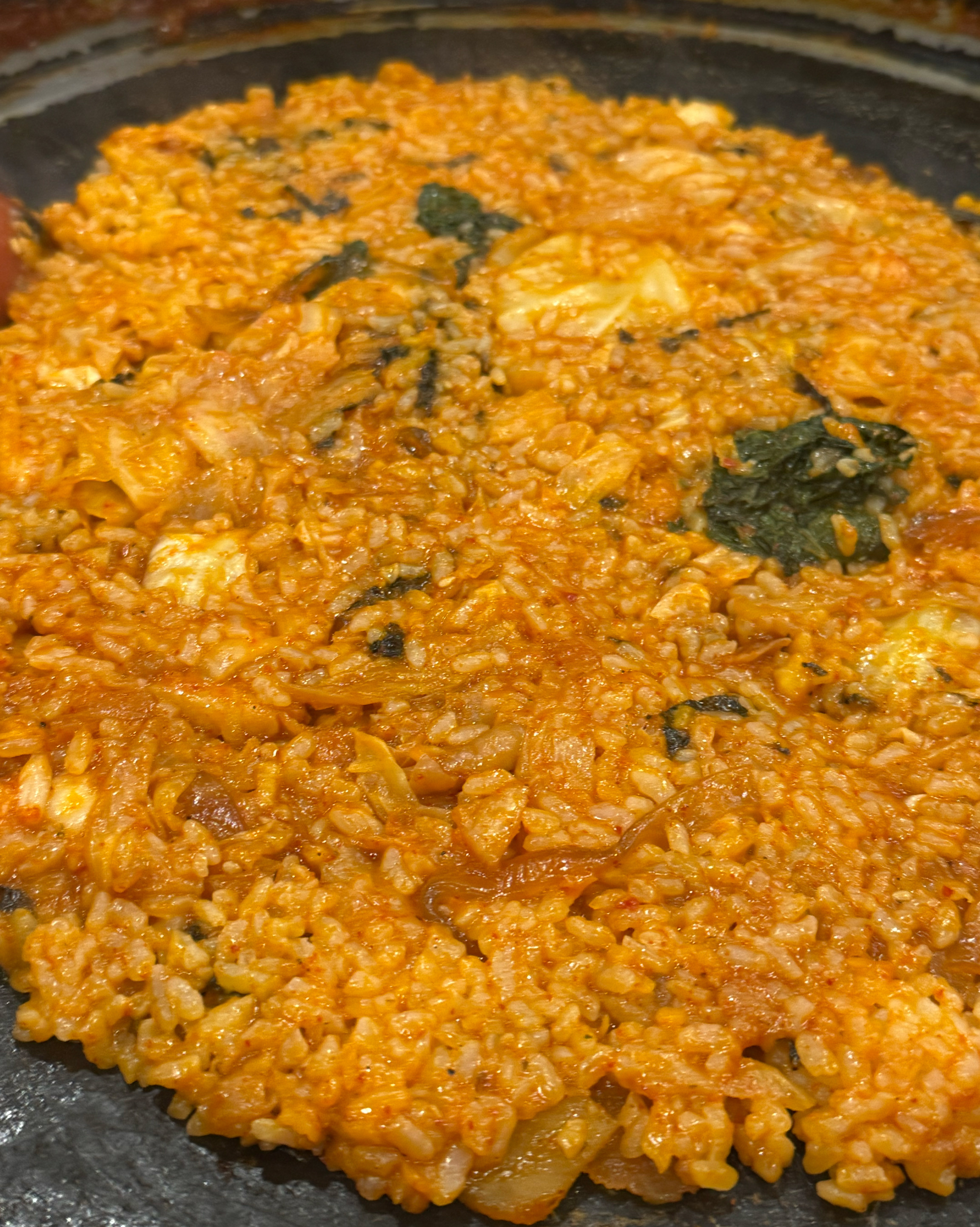 음식이 나오자마자 비쥬얼에 감탄하고 맛에 또 감탄했습니다!! 인생 닭갈비집 찾은 것 같네요