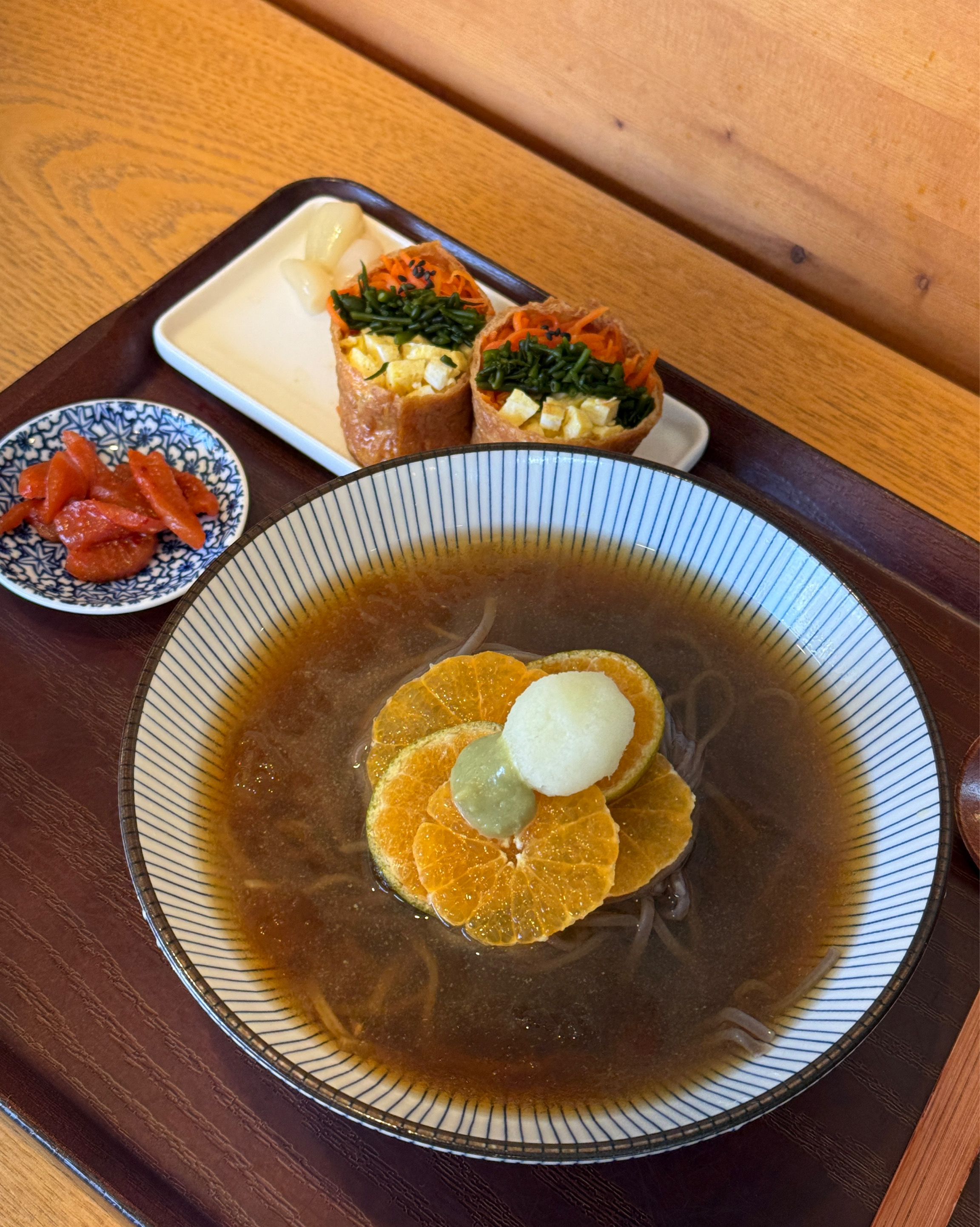 제주에서만 먹을 수 있는 이색소바🍊 - 제주 맛집 도토리키친 본점