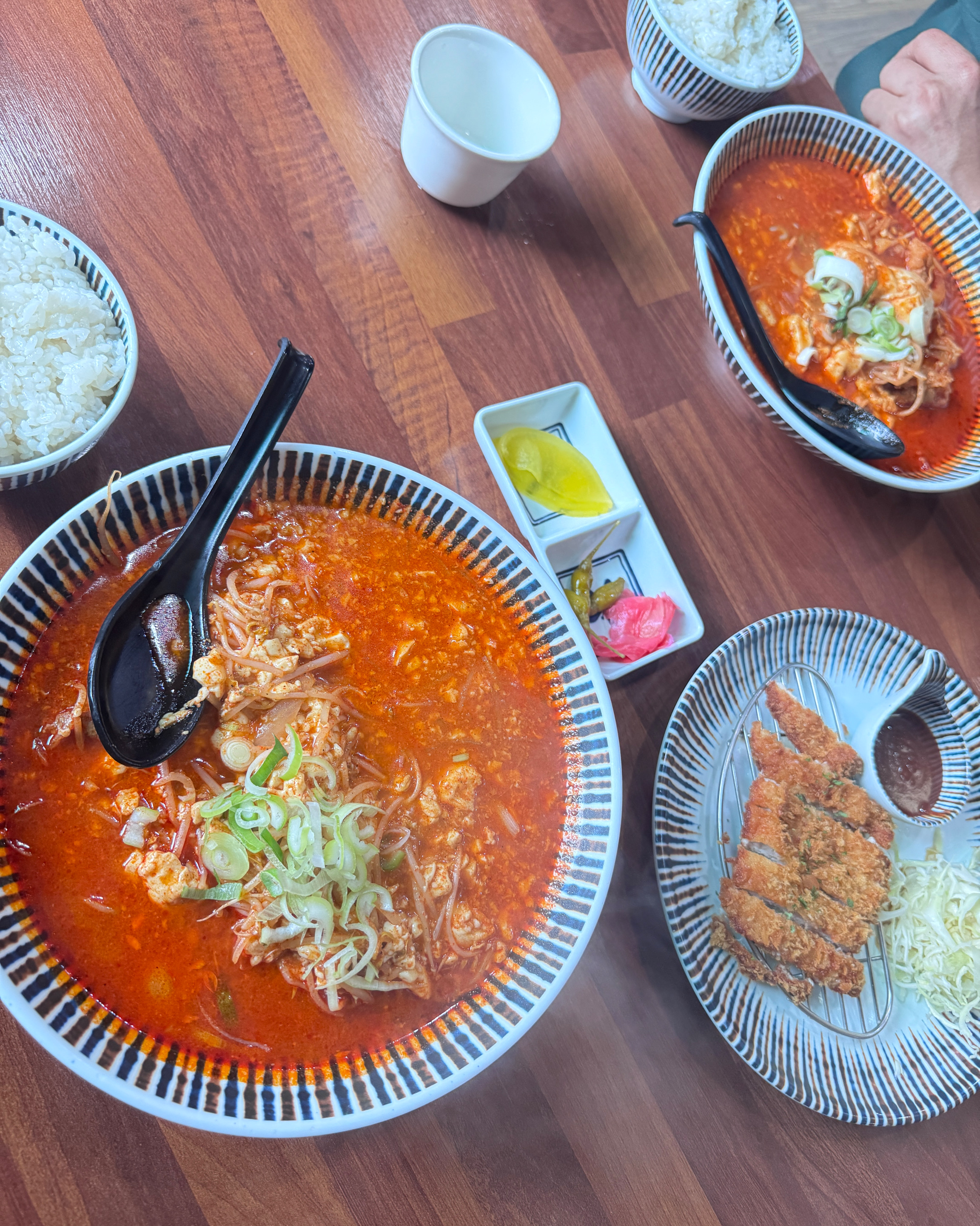 근처에 옷 구경 왔다가 검색해보니 삼동소바가 있어서 왔어요 - 융건릉 맛집 삼동소바 화성융건릉점