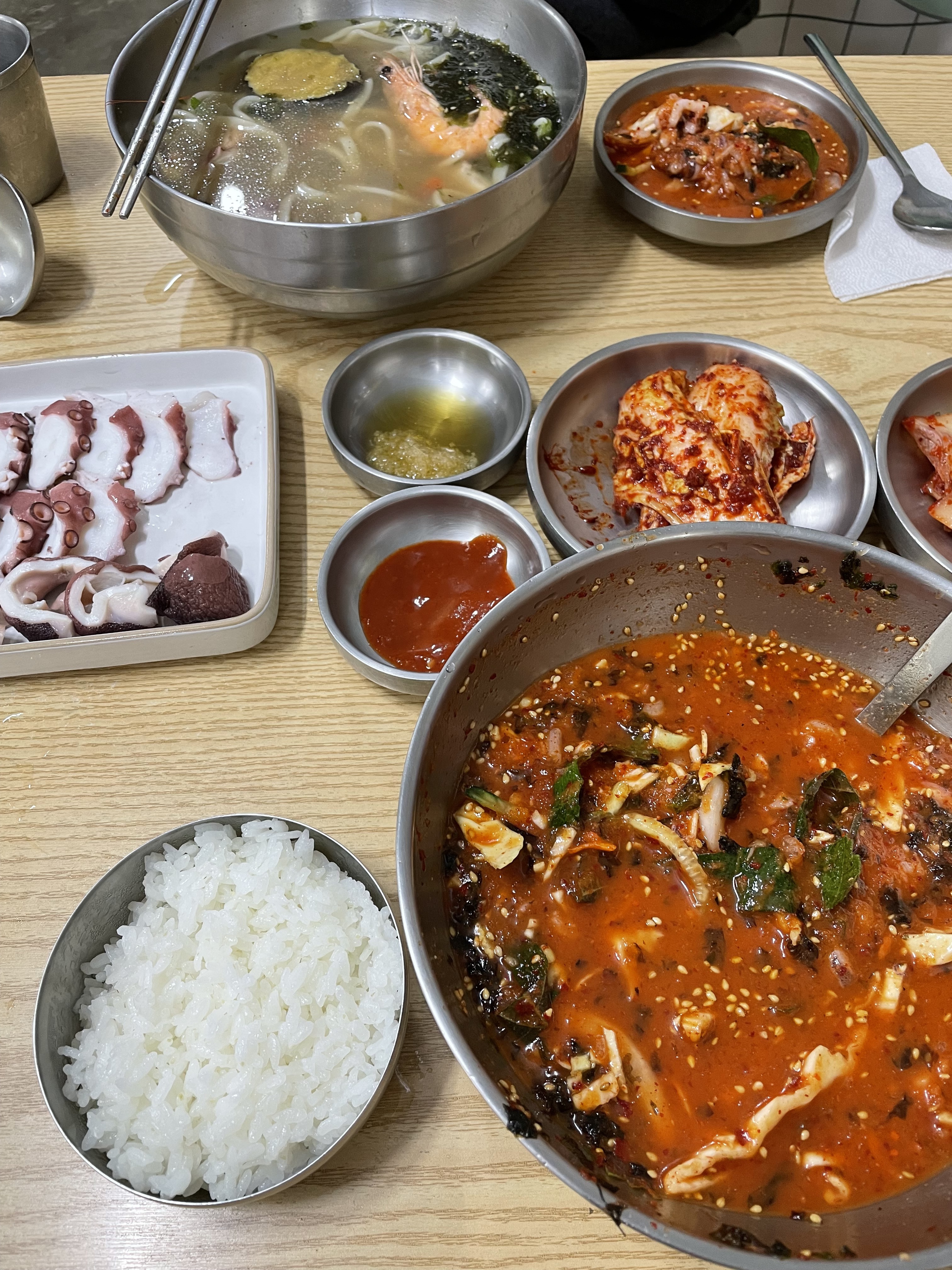 와 여기 진짜 찐맛집이네요... - 제주 맛집 협재칼국수