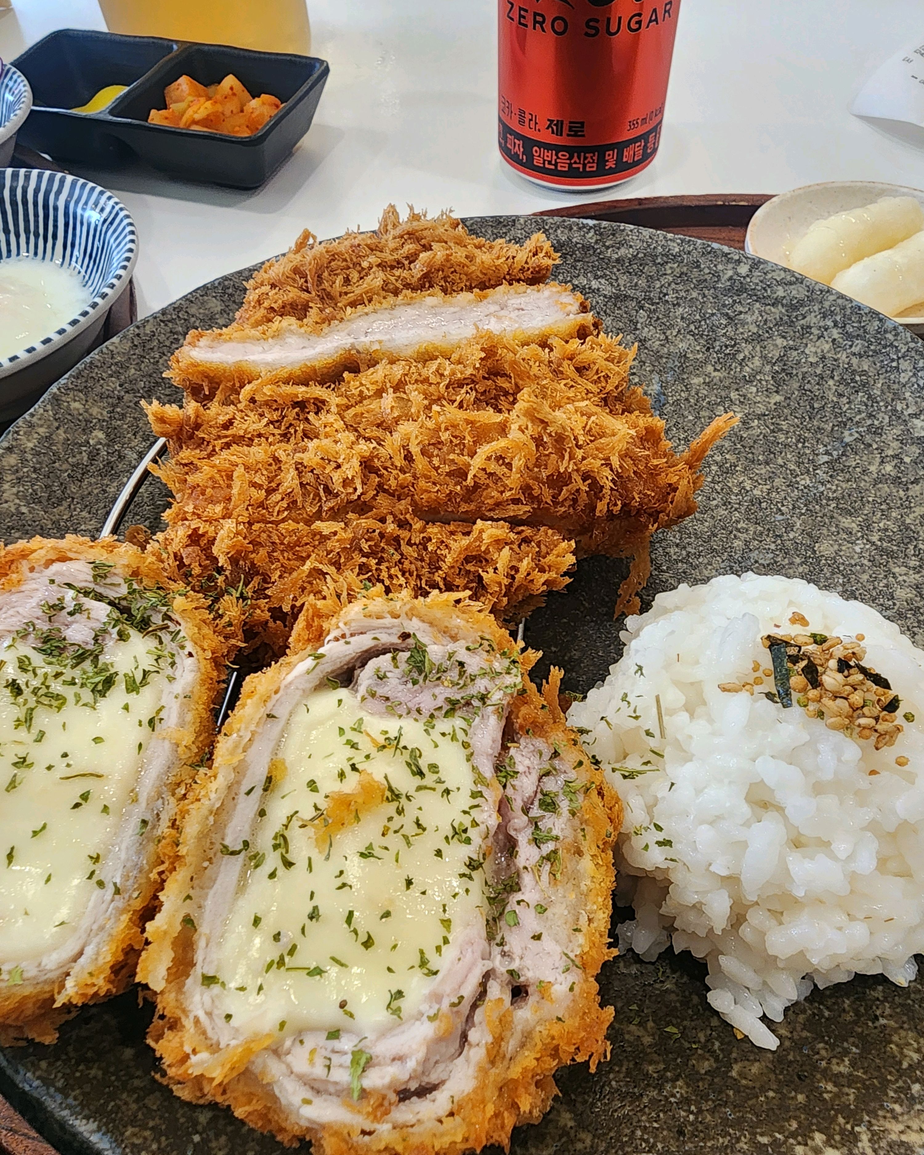 꼭 한번 와보셔요!! 맛있답니다!! - 제주 맛집 백소정 신제주연동점