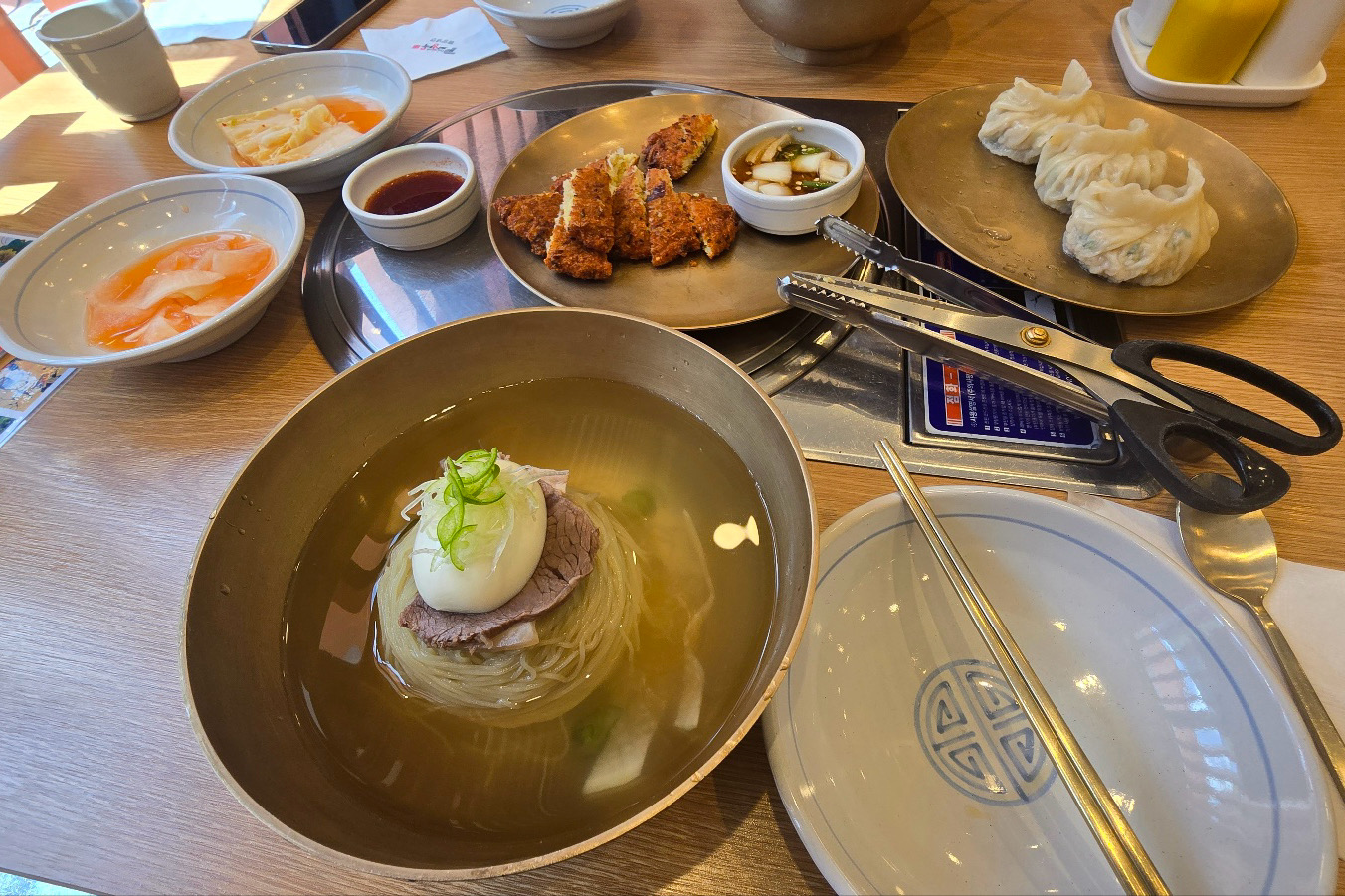 12시쯤 방문했는데 벌써 사람 많더라구요 😳 역시 소문난 맛집! - 불당동 맛집 피양옥 신불당점