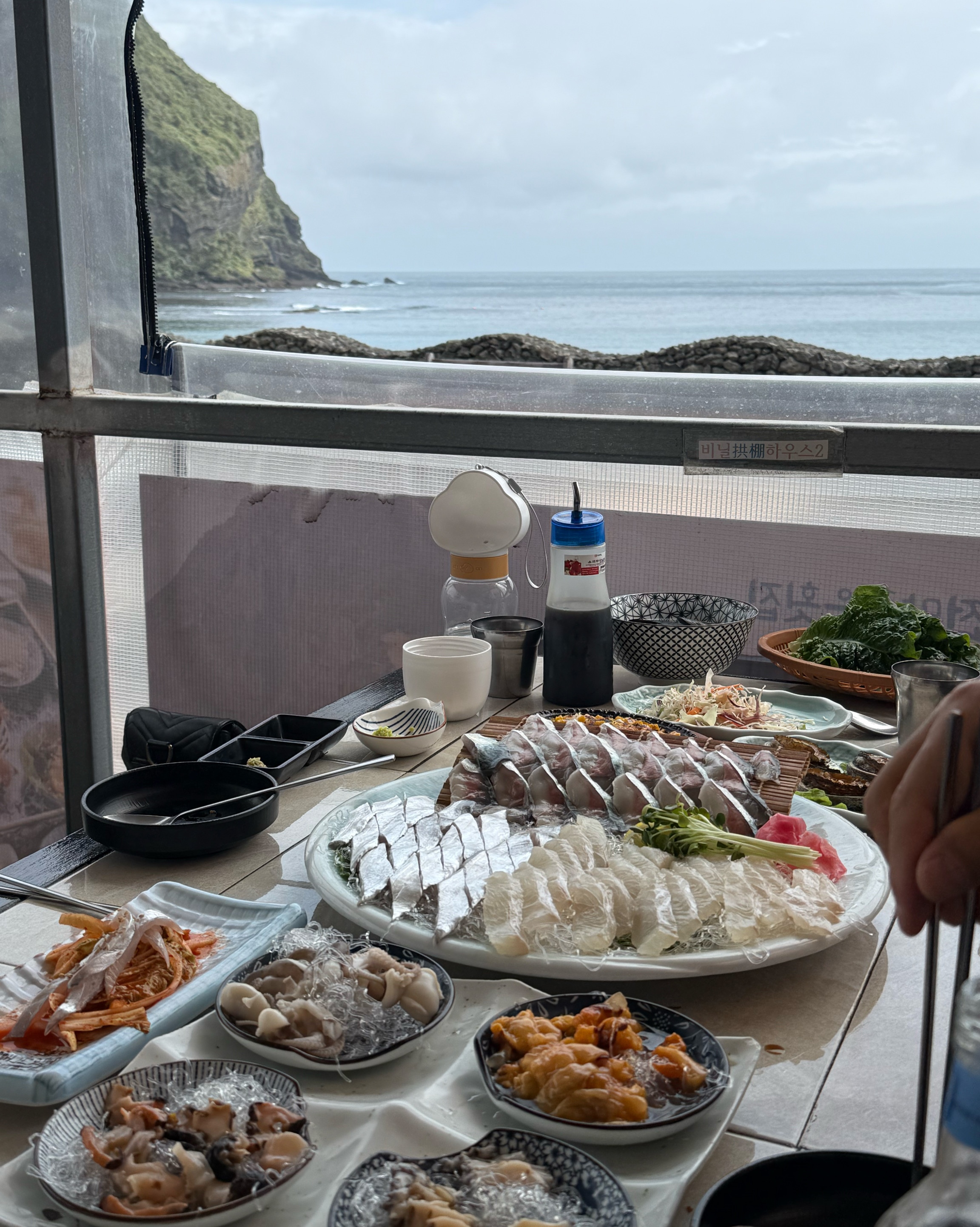 진심 전망 쩌는 횟집입니다❤️ - 제주 맛집 전망좋은횟집&흑돼지 성산본점