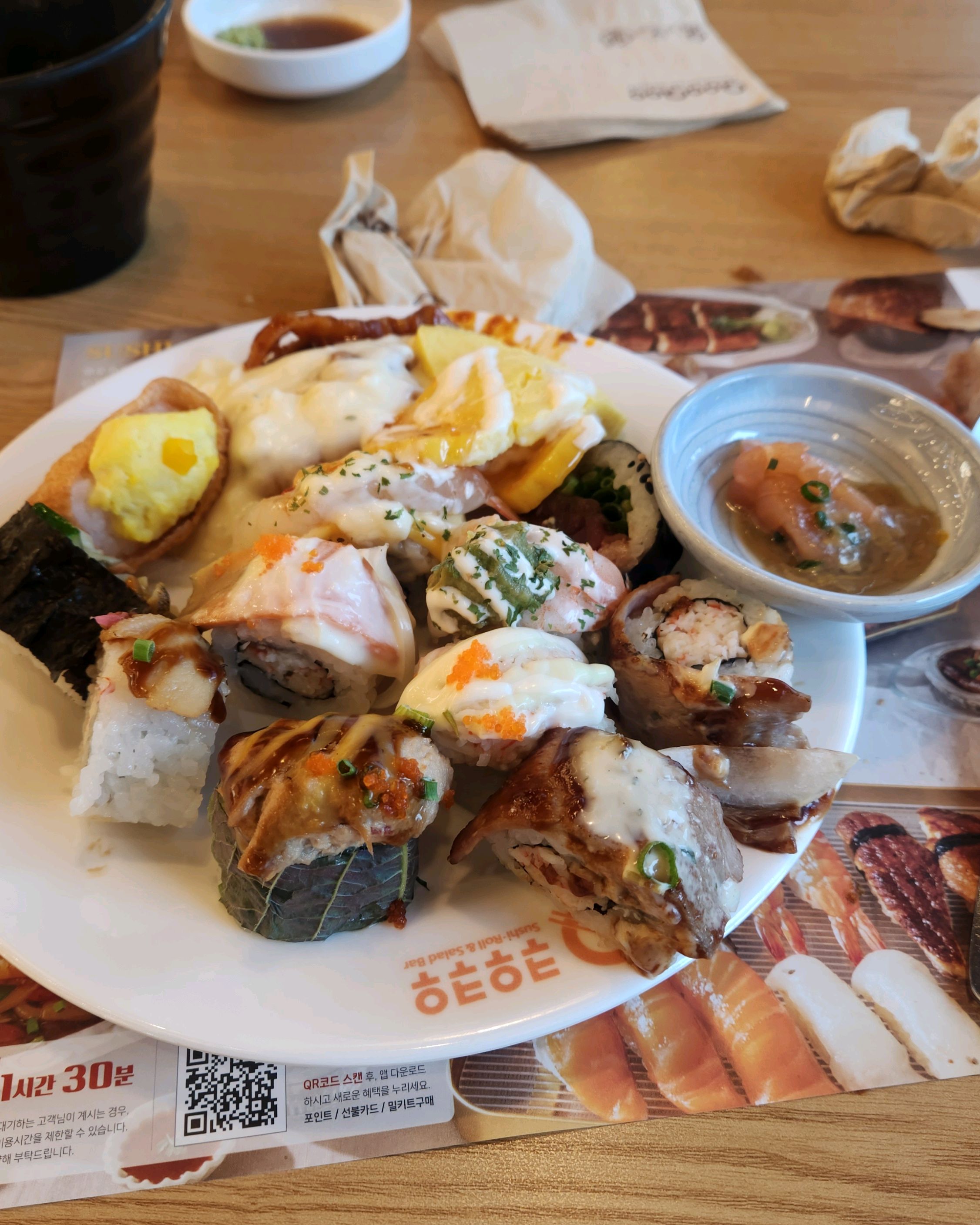한번씩 오는데 메뉴가 조금씩 바껴서 좋아요ㅎ - 순천 신대지구 맛집 쿠우쿠우 순천점