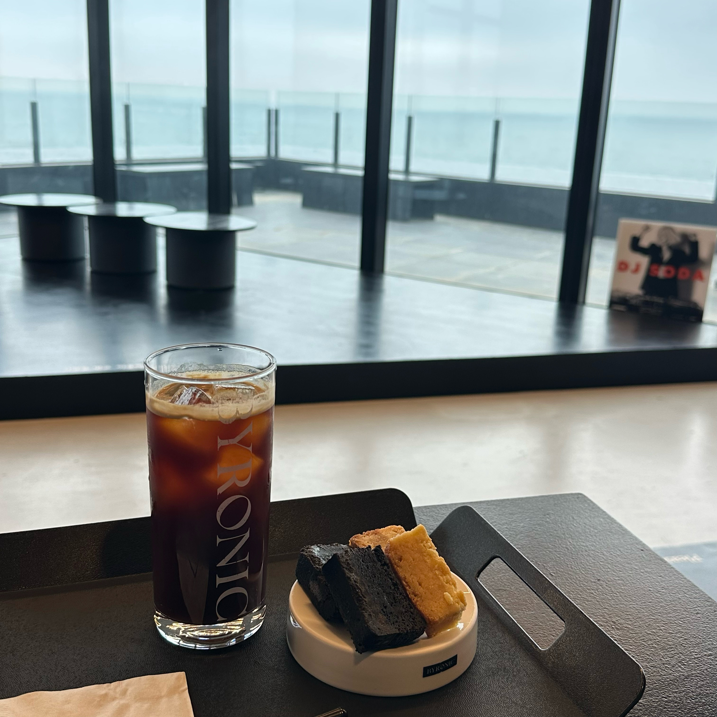 버터바 꾸덕하고 맛있어요 - 제주 맛집 바이러닉 에스프레소 바 제주점