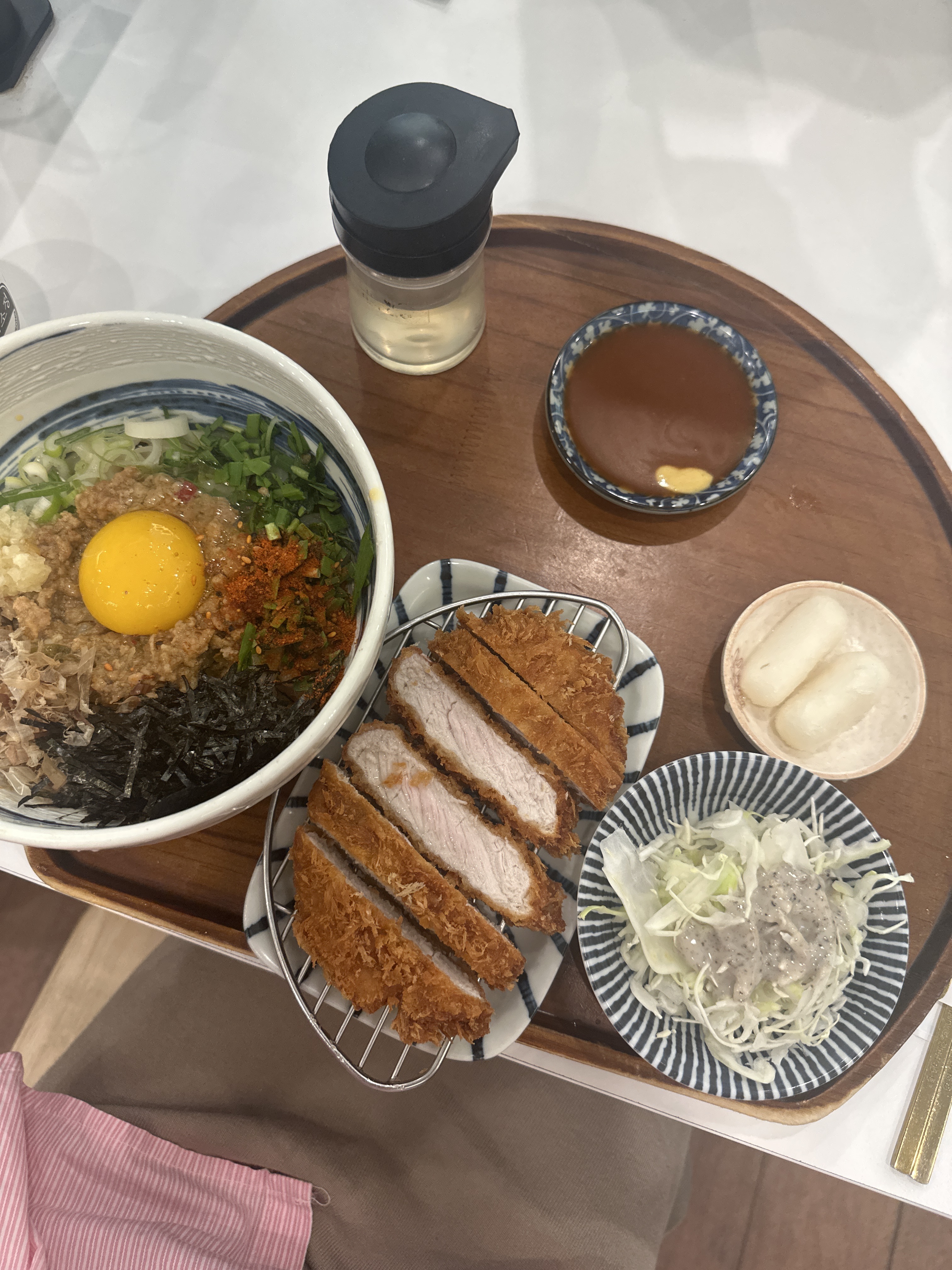 메뉴도 다양하고 맛있어요 ㅎㅎ - 상암 맛집 백소정 상암DMC점