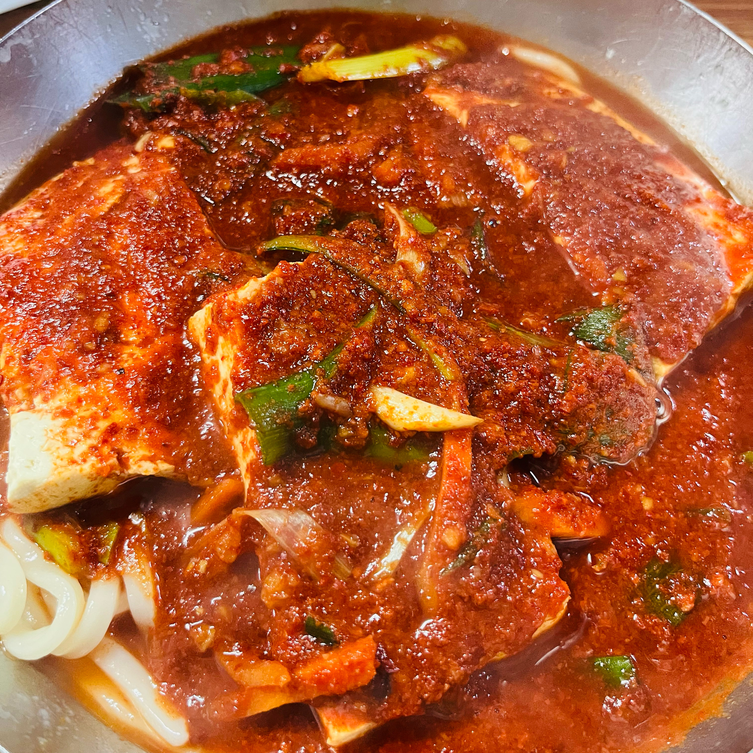 일요일 광천식당 오픈런. 10시 10분에 갔더니 10시 40분 티켓 받을 수 있었어요. 시