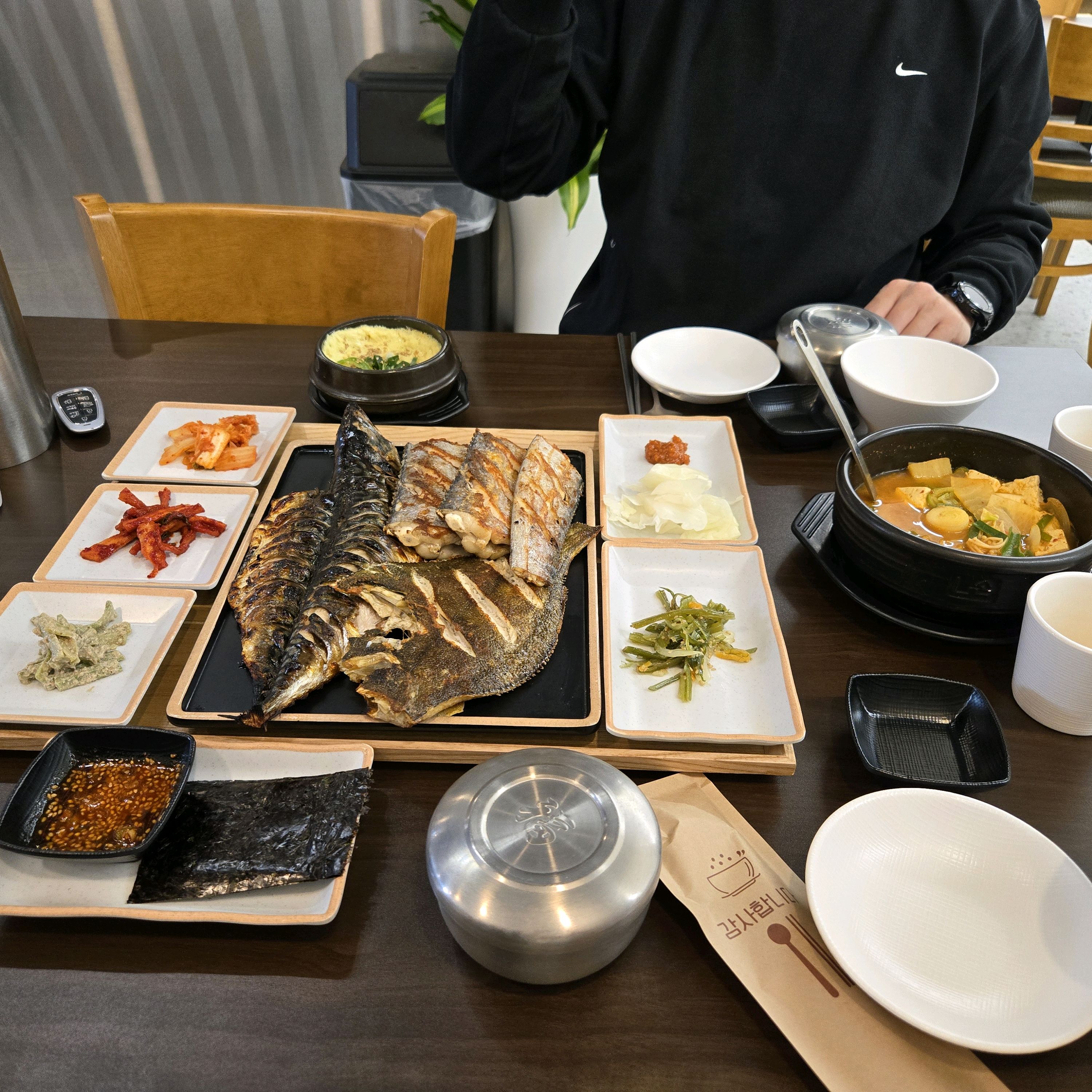 생선구이가 먹고싶어서 열심히 열심히 찾아서 왔어요. - 천호동 맛집 92화덕구이