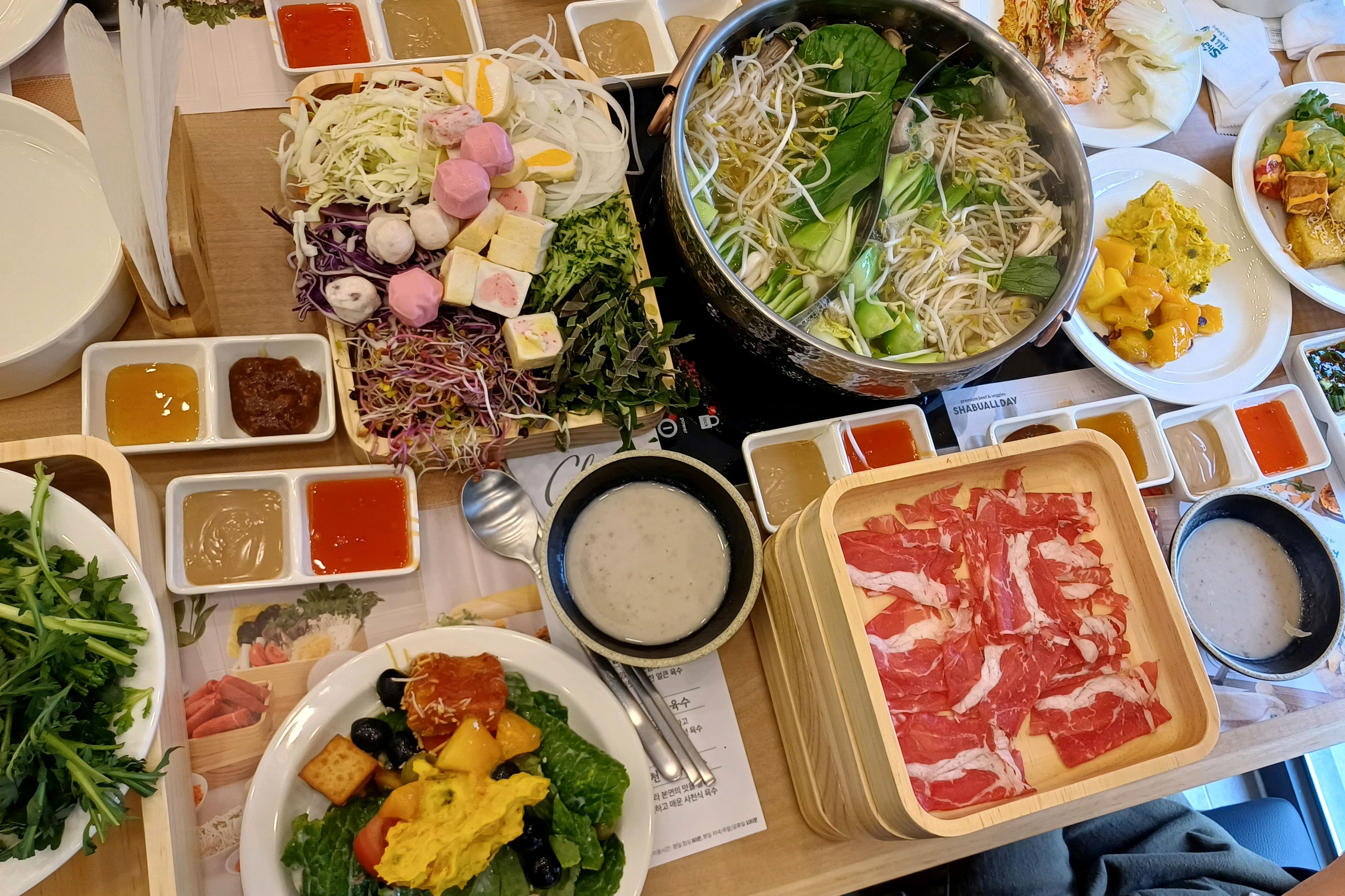 소고기 좋아하는 분들 추천합니다. - 속초 교동 맛집 샤브올데이 속초점