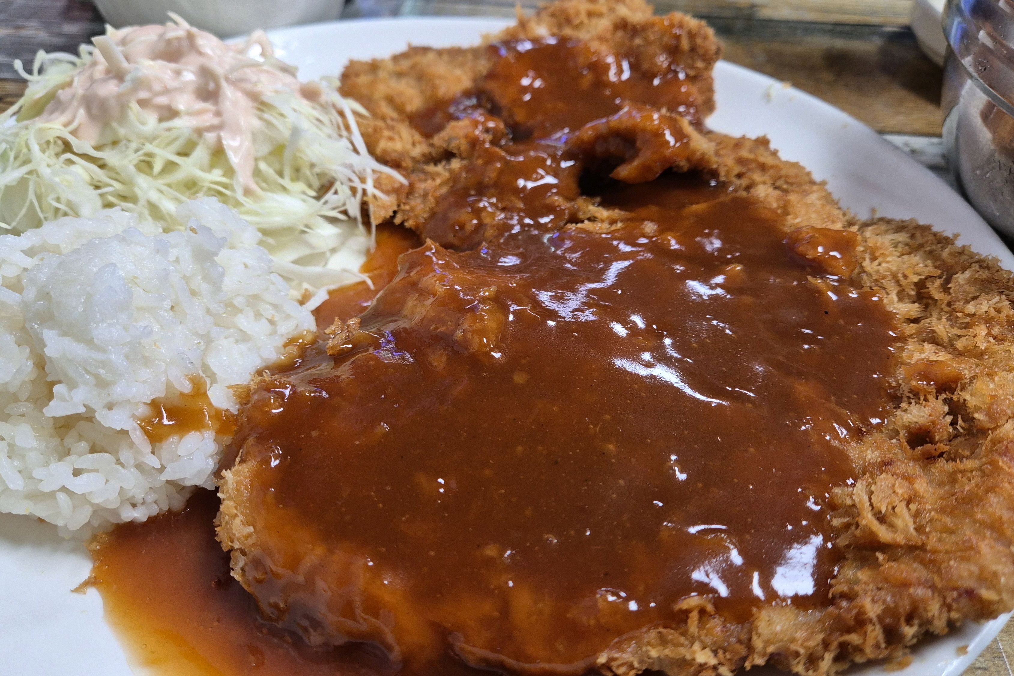 왕돈가스에 기본칼국수 너무 맛있어요 😄👍 - 대전 맛집 시민칼국수