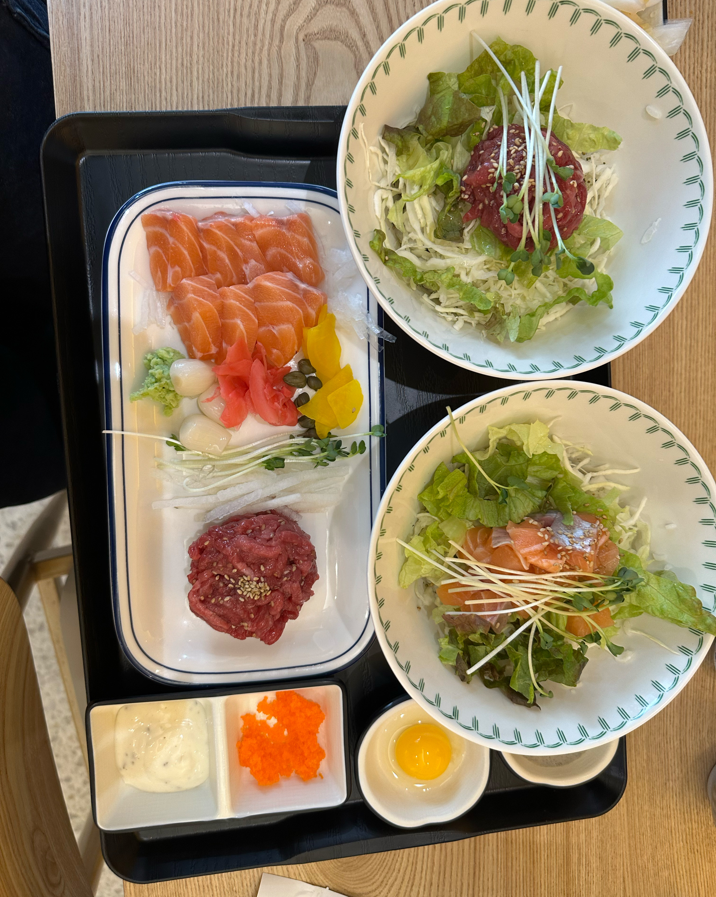 고덕 육회 맛집 찾다가 ‘육회바른연어 고덕푸르지오점’에 다녀왔어요! 연어와 육회 모두 신선