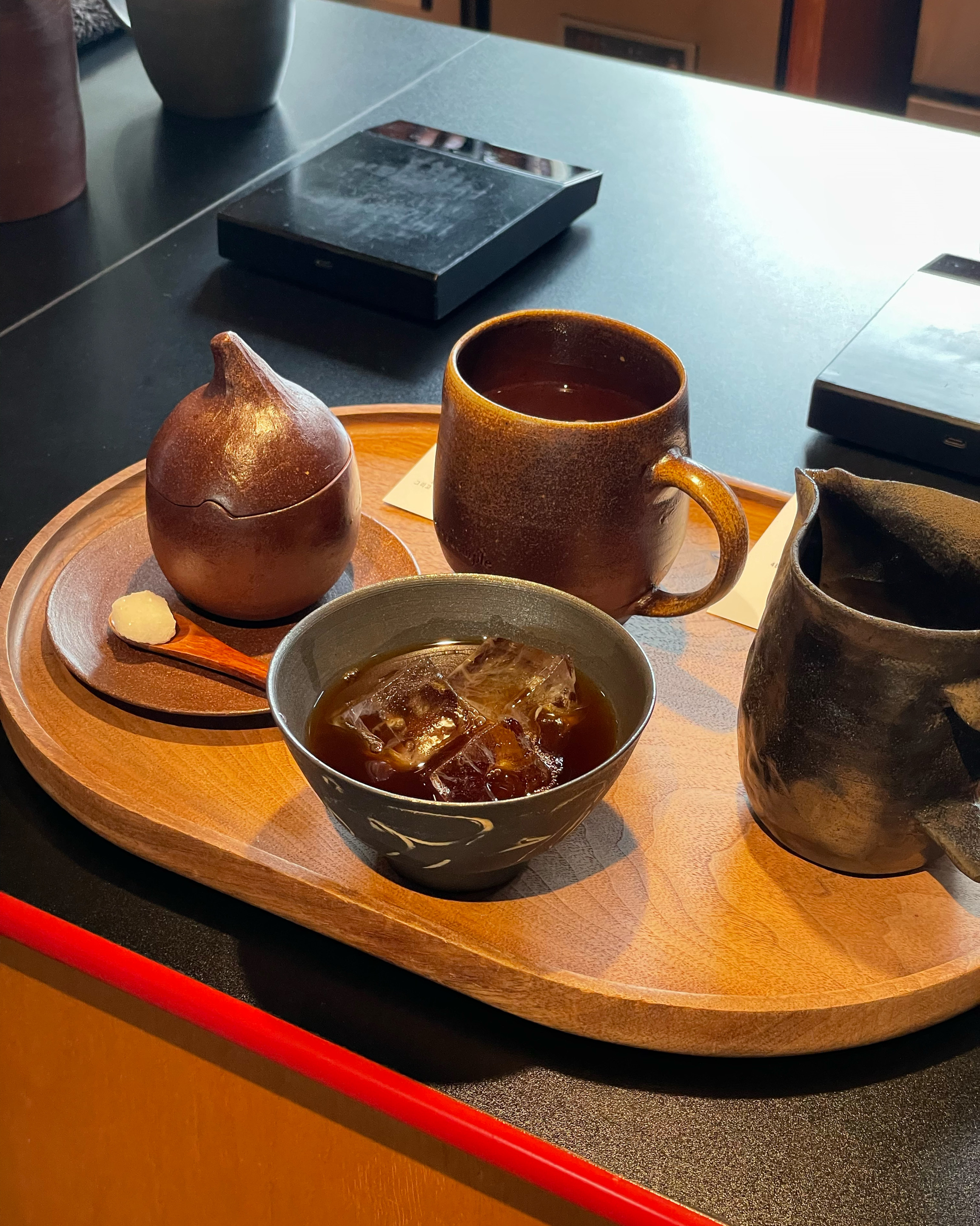 커피도 너무 맛있고 바리스타 분들도 너무 친절했어요. 공항에서도 멀지 않아서 이동하기도 편