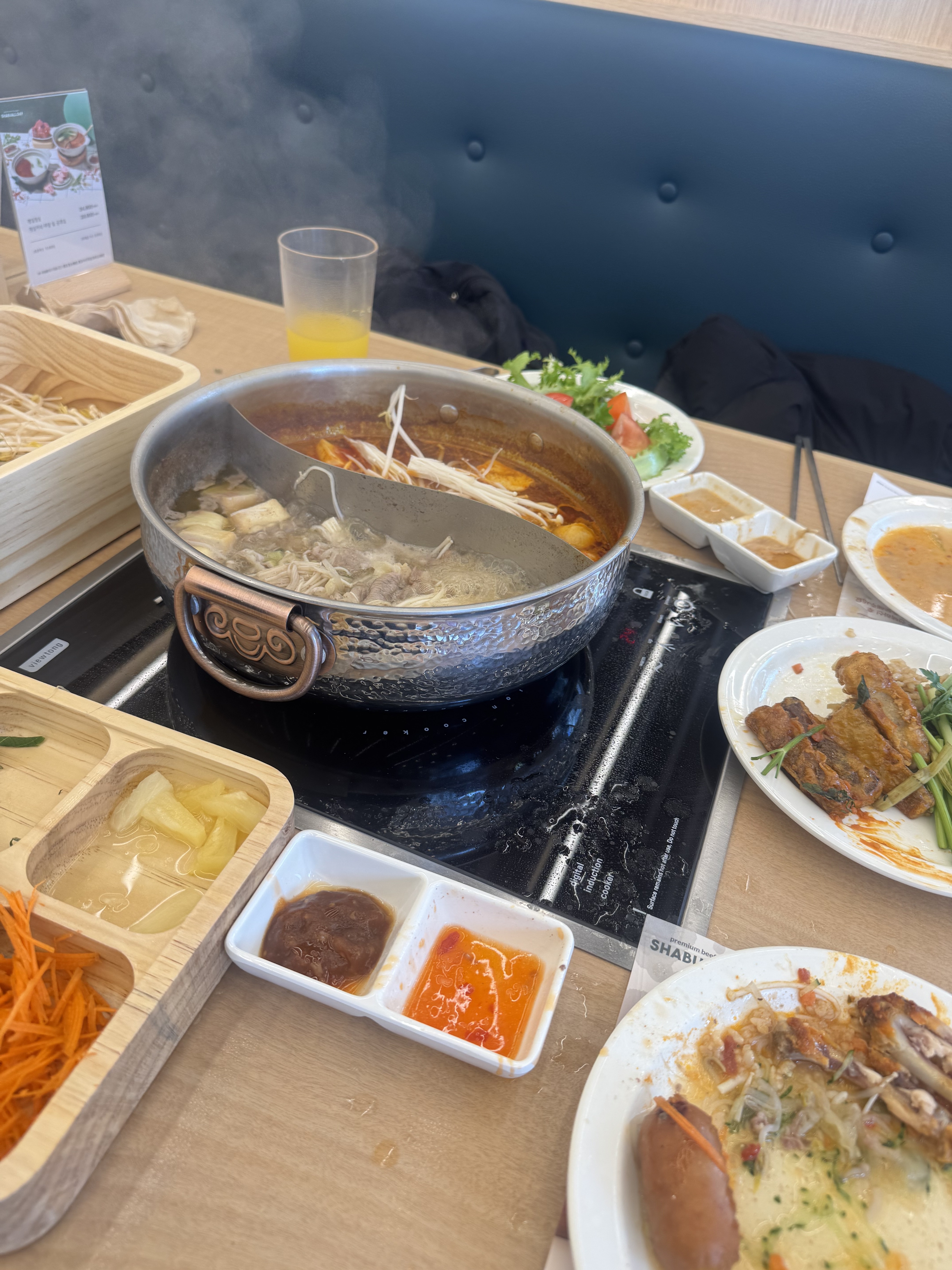 속초 현지인인데 오늘 점심은 머먹을까? 네이버 검색하다 - 속초 교동 맛집 샤브올데이 속초점