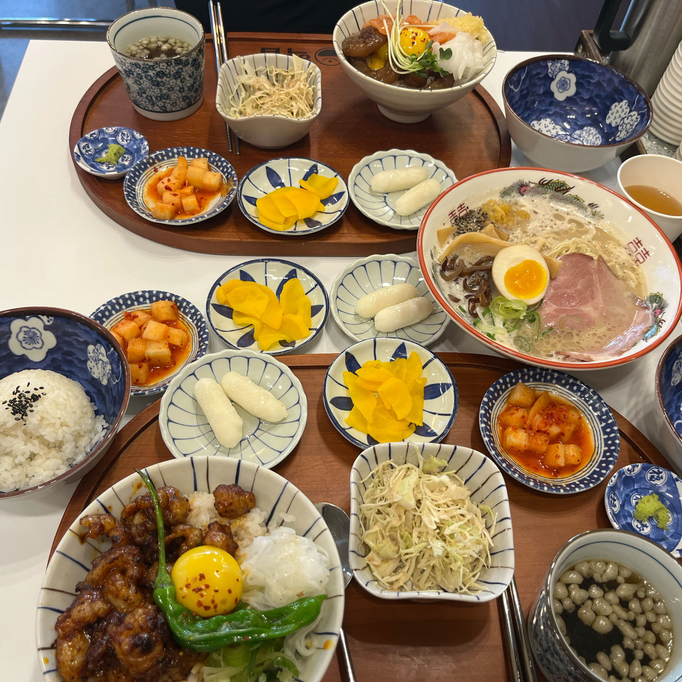 새로 생겨서 먹어보자~ 하고 왔는데 - 천호동 맛집 핵밥 암사점