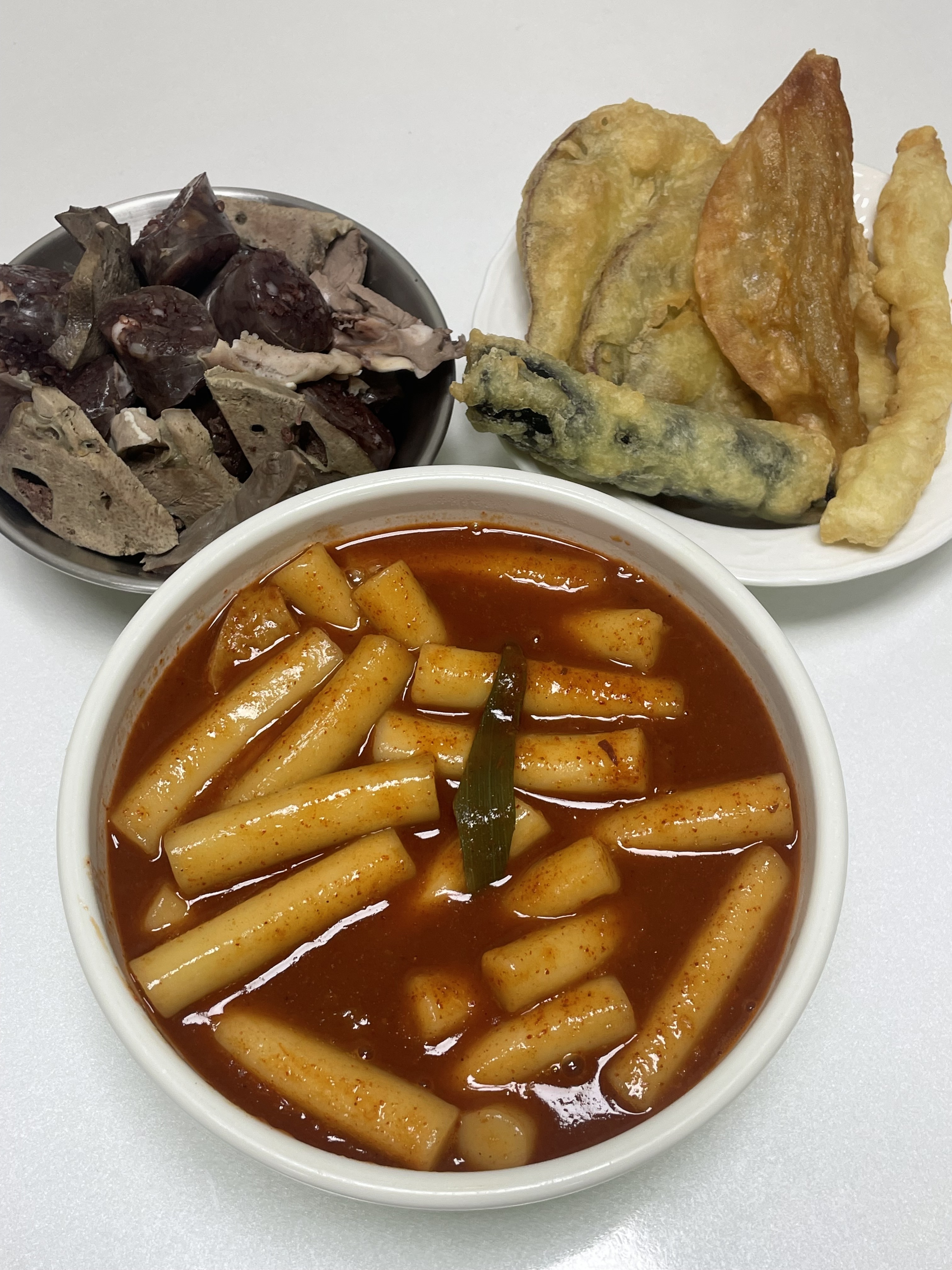 떡볶이 먹고 싶어서 근처 맛집 찾다가 여기 떡볶이가 맛있다고 하길래 포장주문했어요 - 천호동 맛집 갈현동할머니딸떡볶이