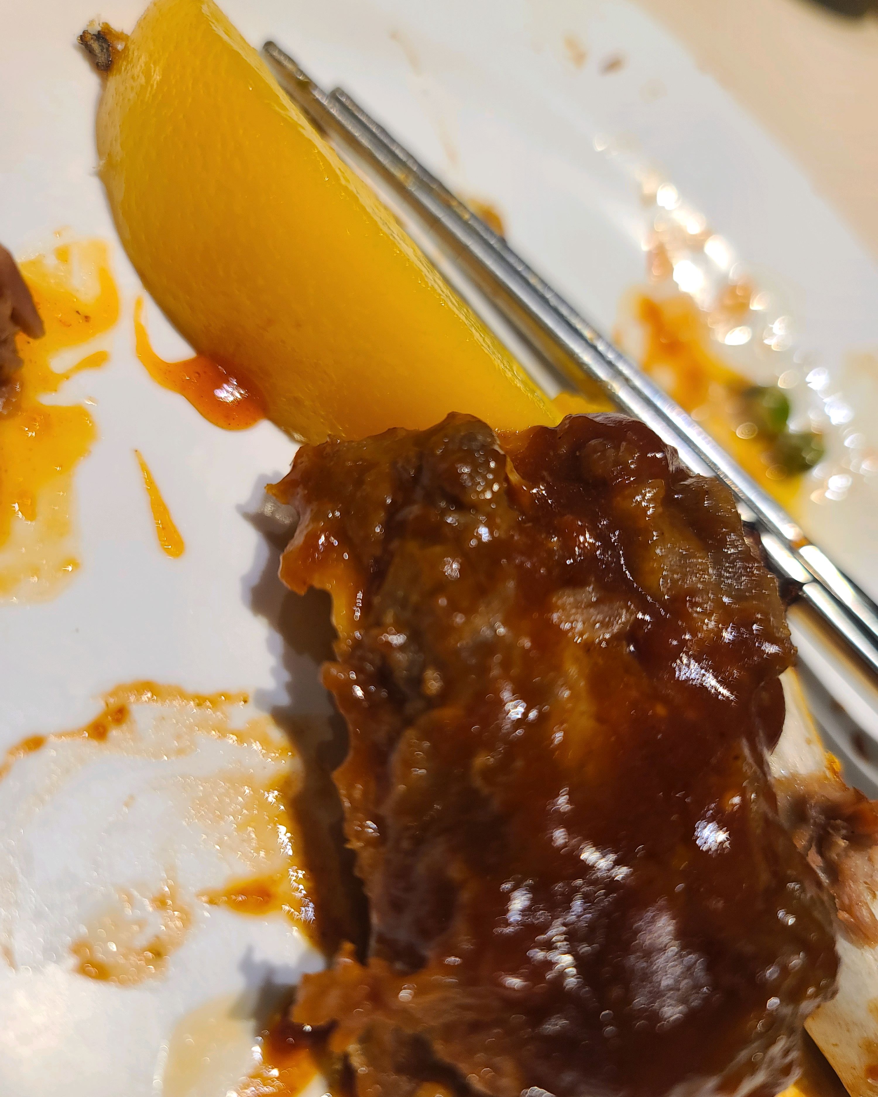 음식에서 나오면 안될게 나온건 둘째치더라도 음식이 맛이 없어도 너무 없어서 재방문의사 없습