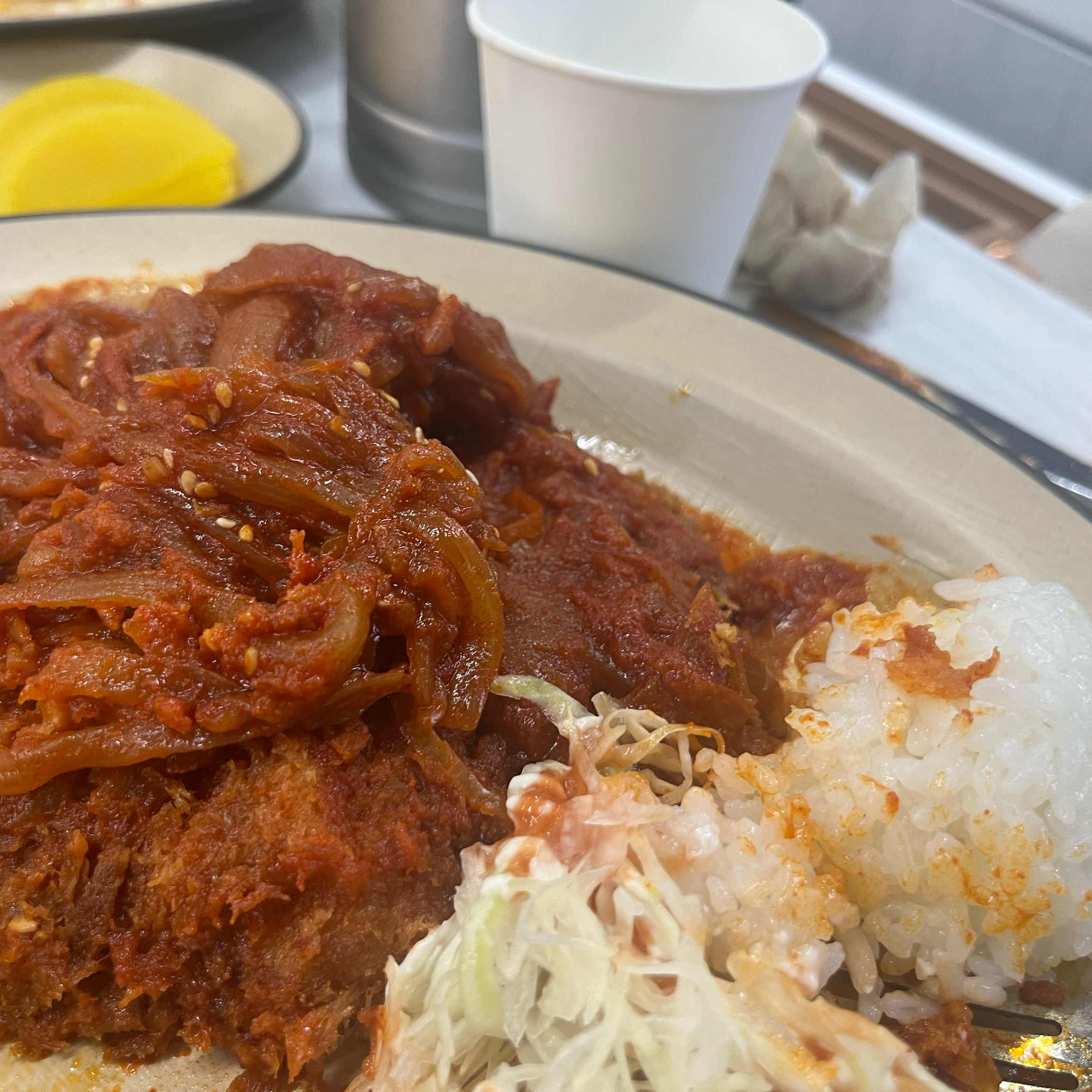 맛있어보여서 사진안찍고 먹어버렸네요 양이 진짜 너무너무많고 맛있어요 또방문 예정입니다~ - 대전 맛집 하랑소바 전민동본점