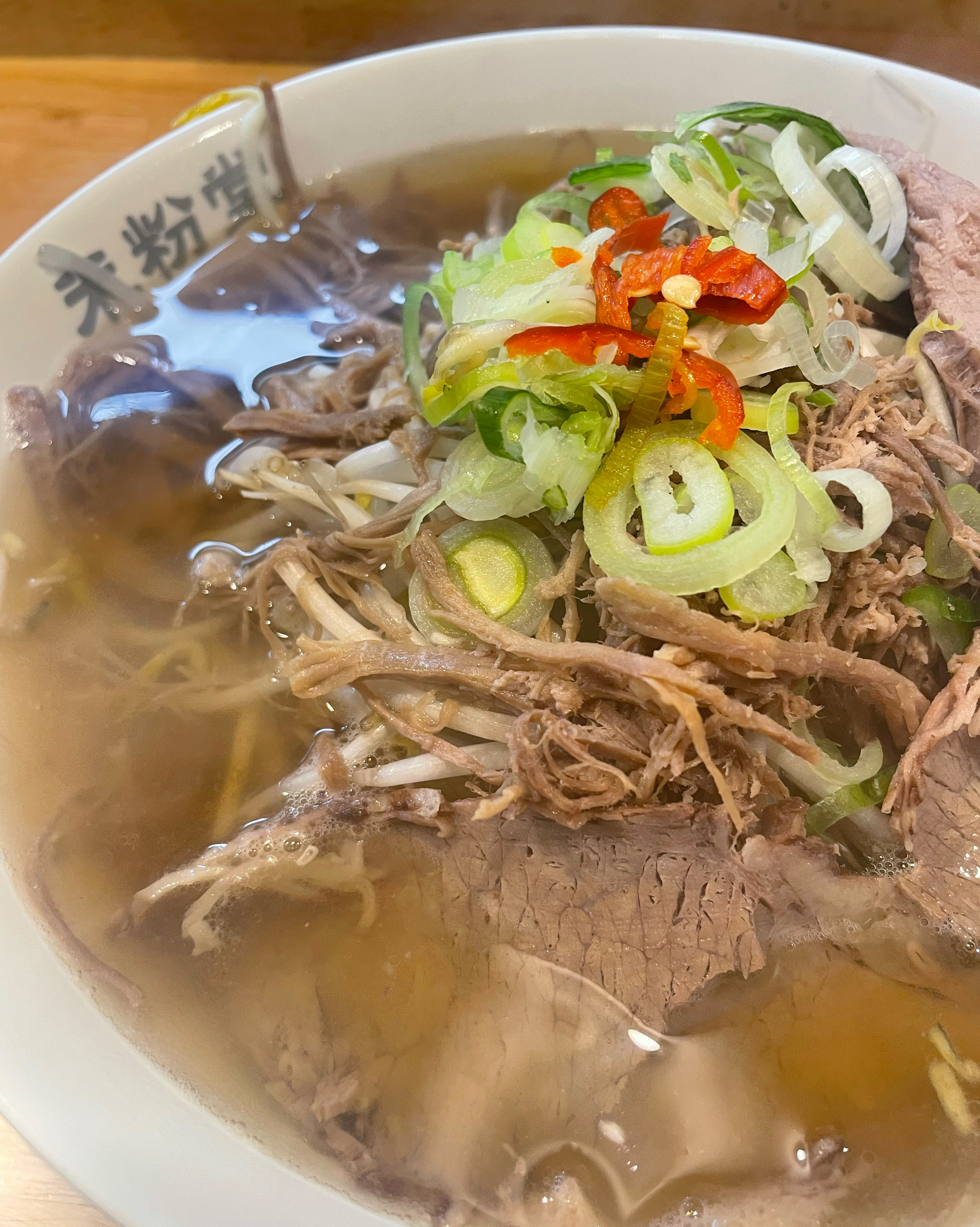 음식도 맛있고 분위기도 조용해서 혼밥하기 좋아요. 소고기 국물이 더 진해진거 같아요. - 구리역 맛집 미분당 구리점