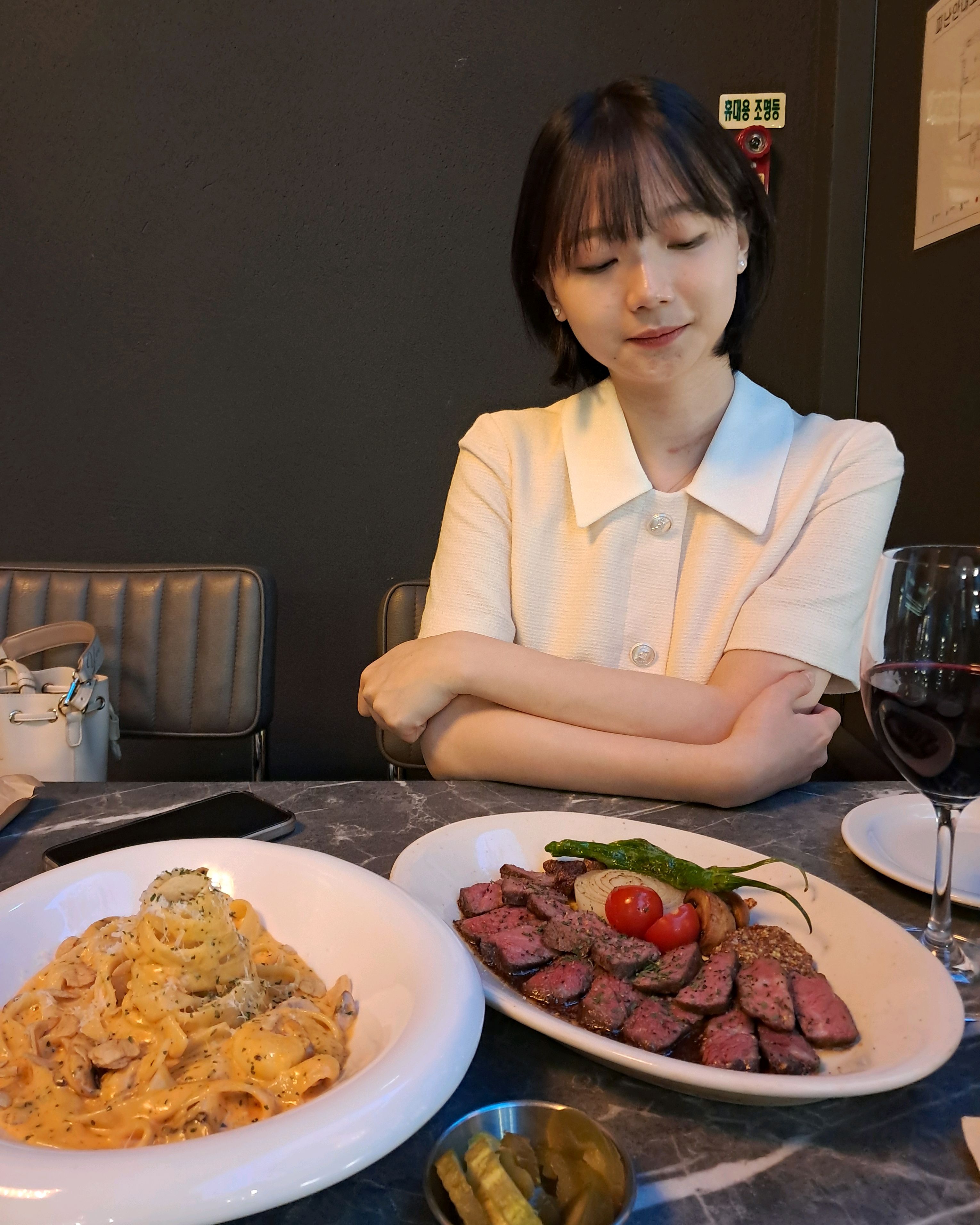 생일맞은 엄마 딸.. 예쁜 장소에서 맛있는 음식으로 기념했습니다~친절하고 맛있는 이곳을 적