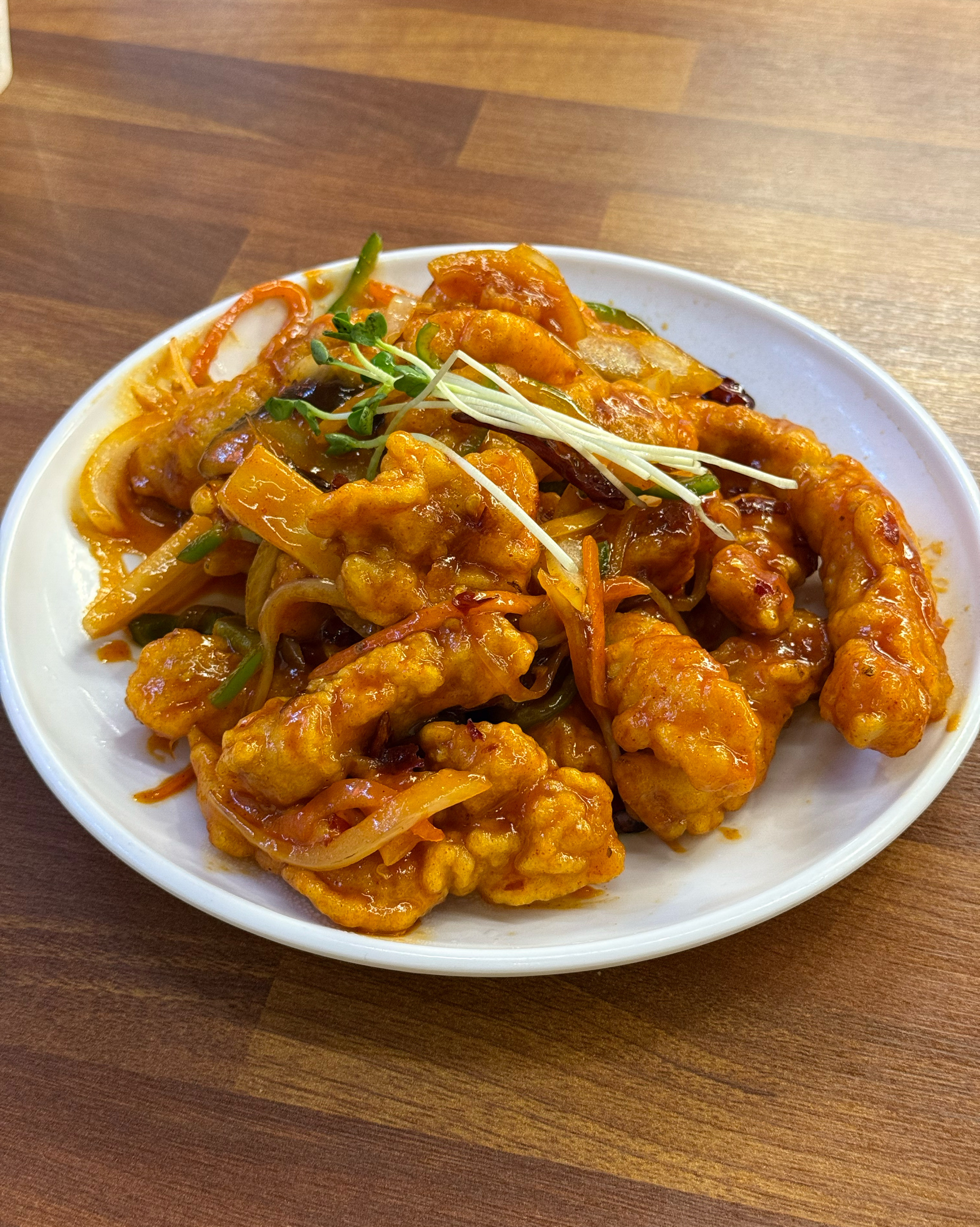 팅수육 맛집을 찾다가 온 곳인데 진짜 탕수육 맛집이에요 !!!!사천탕수육이 너무 맵지도 않