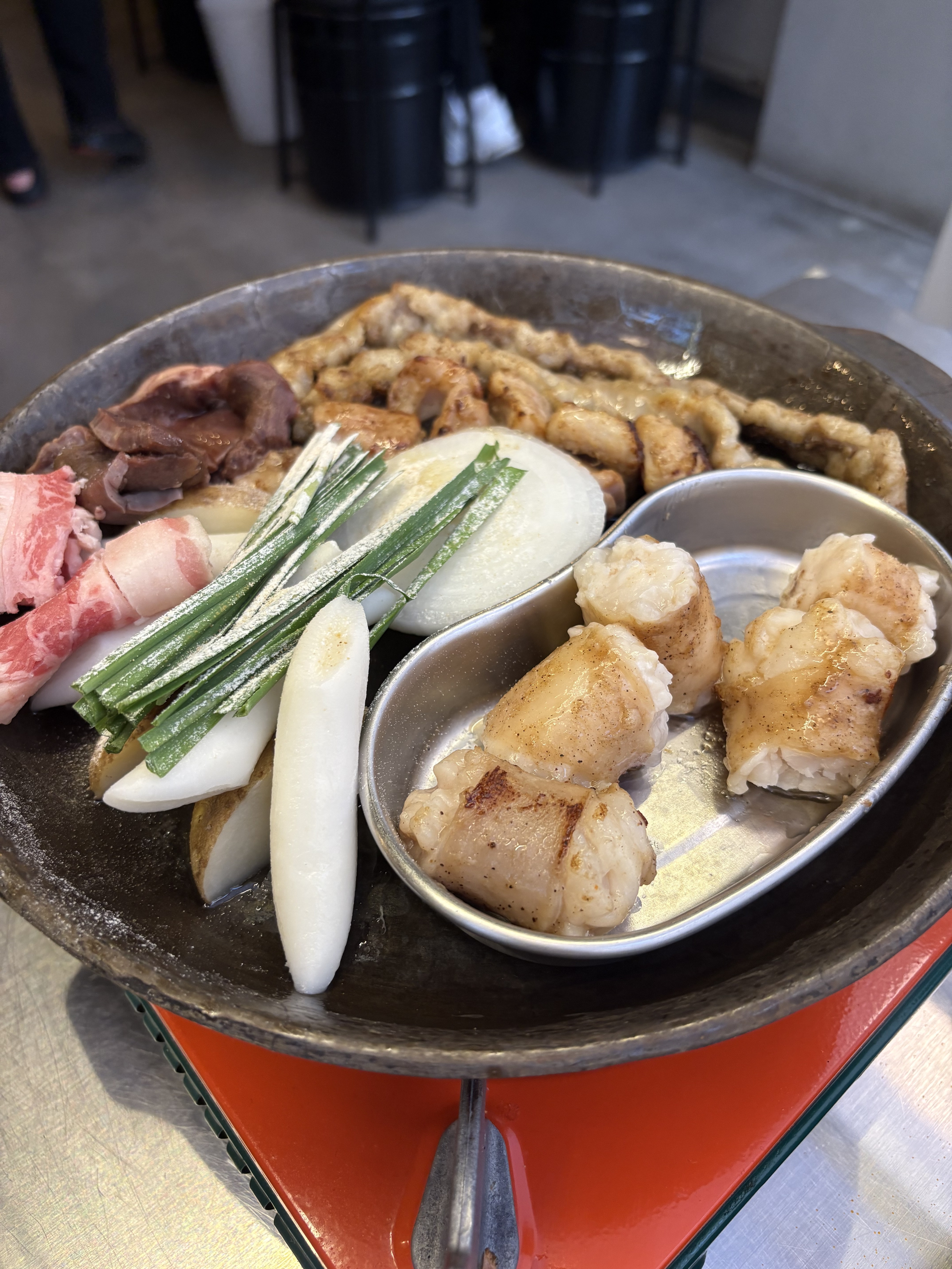 고기 잡내 하나 없이 너무 맛있어요 사장님도 엄청 친절하셔서 기분좋게 잘 먹고갑니다ㅎㅎ😍😍